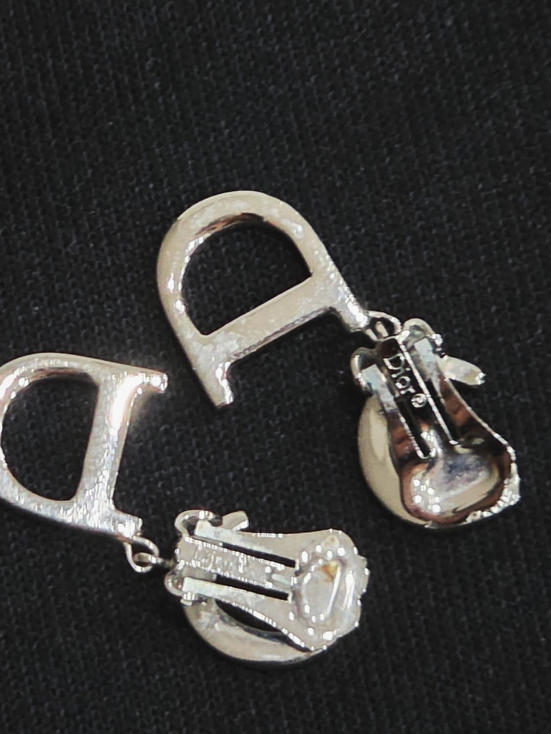 디올 은장 CD 로고 크리스탈 귀걸이 상품이미지2