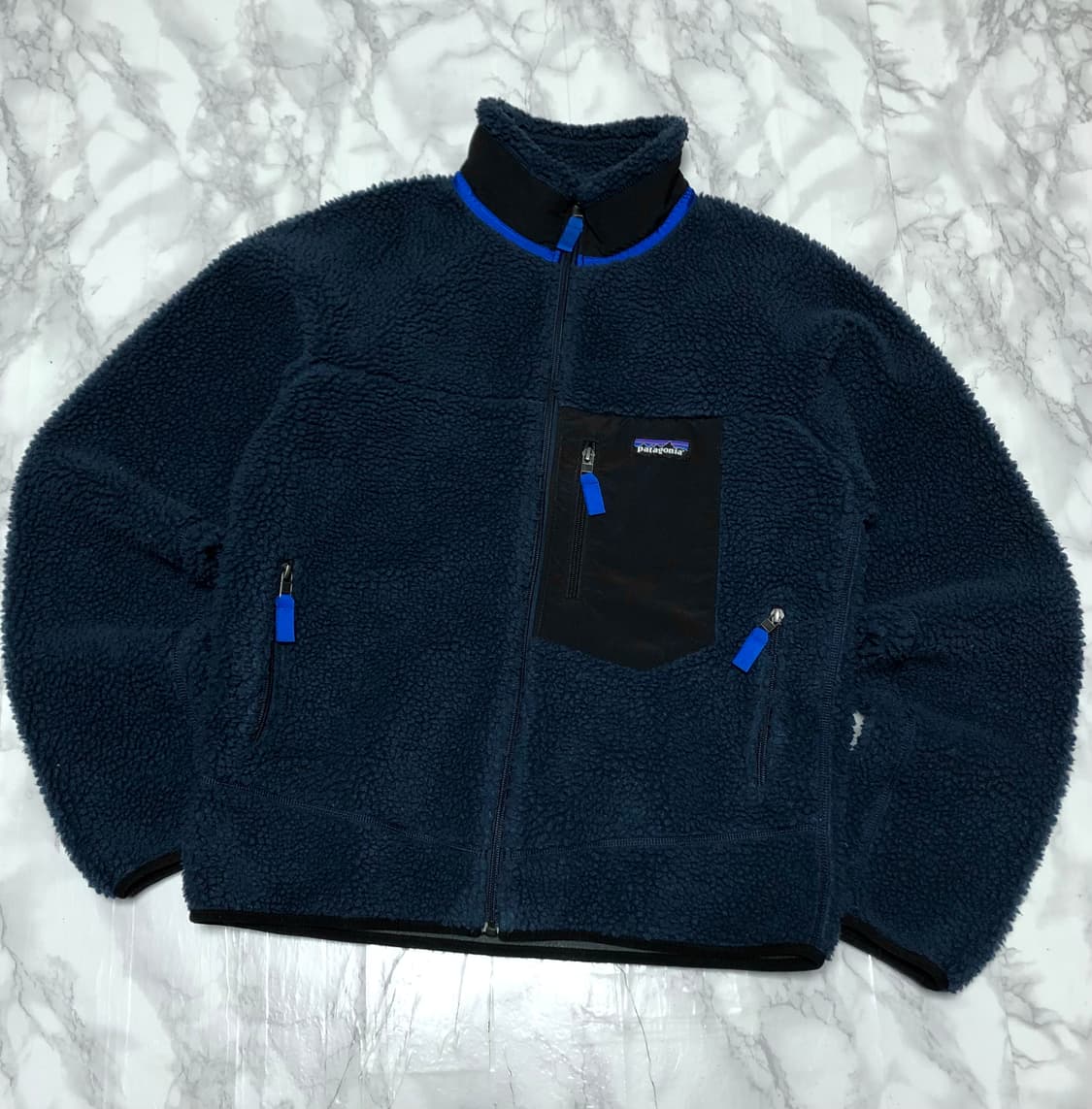 파타고니아 후리스 자켓 레트로 남여공용 네이비 상품이미지1