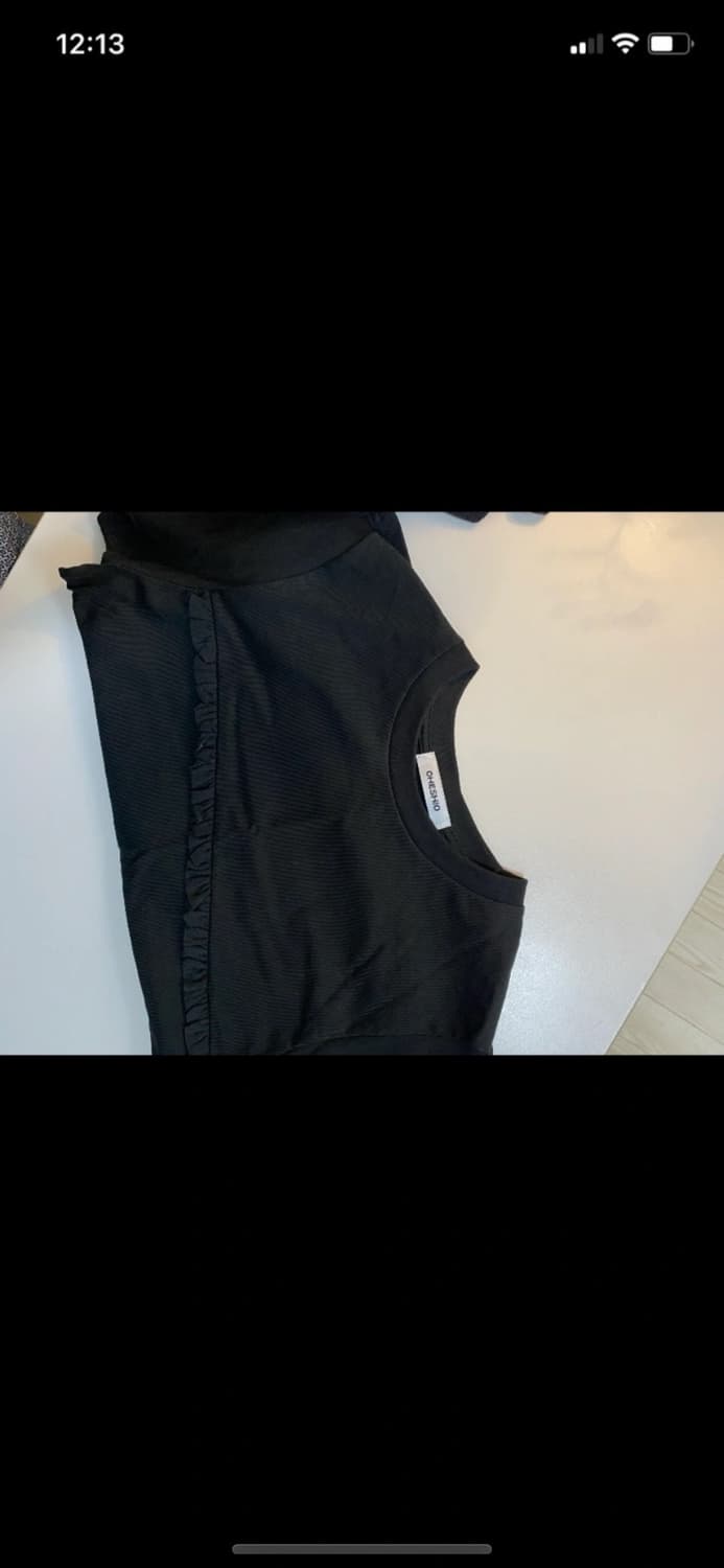 오헤시오 프릴 티셔츠 블랙 상품이미지4