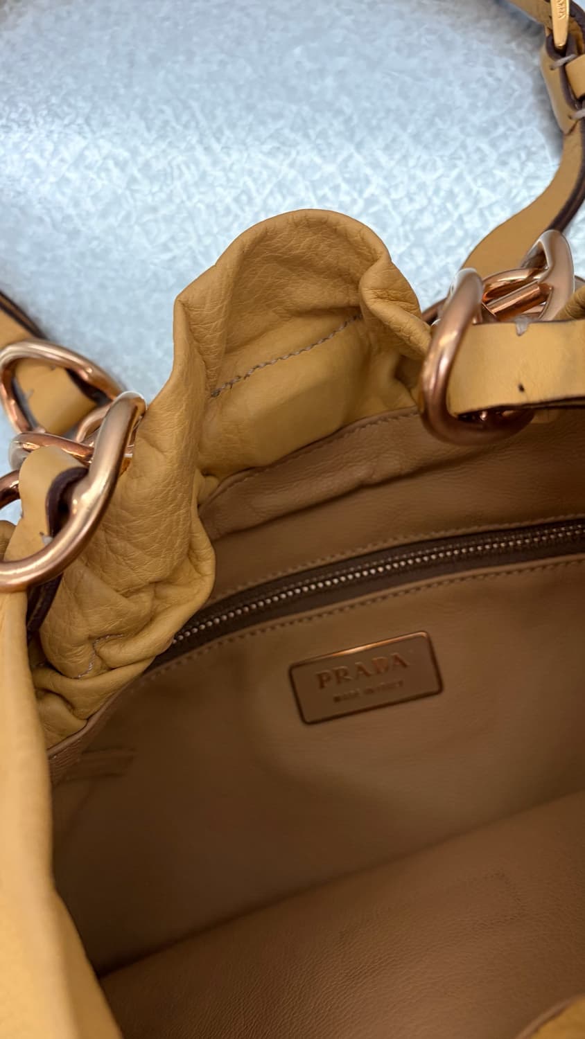 프라다 레더 체인백 상품이미지8