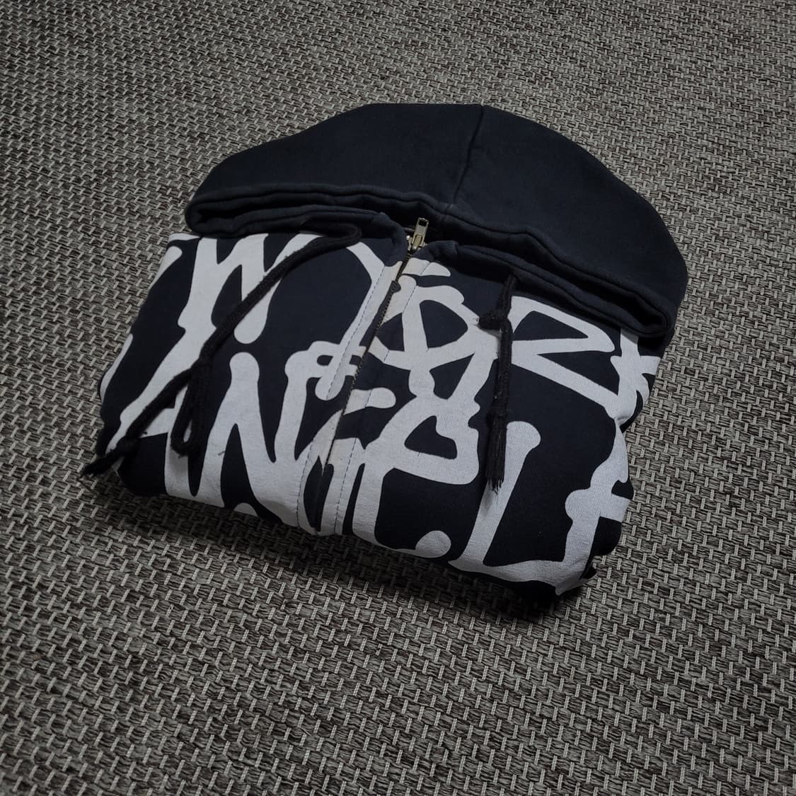 스투시 월드투어 빅로고 후드집업 M 상품이미지2