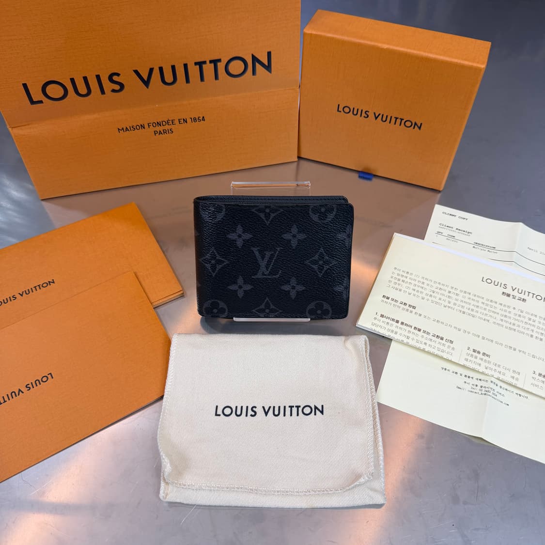 [리오브] 루이비통 이클립스 모노그램 멀티플 반지갑 상품이미지1