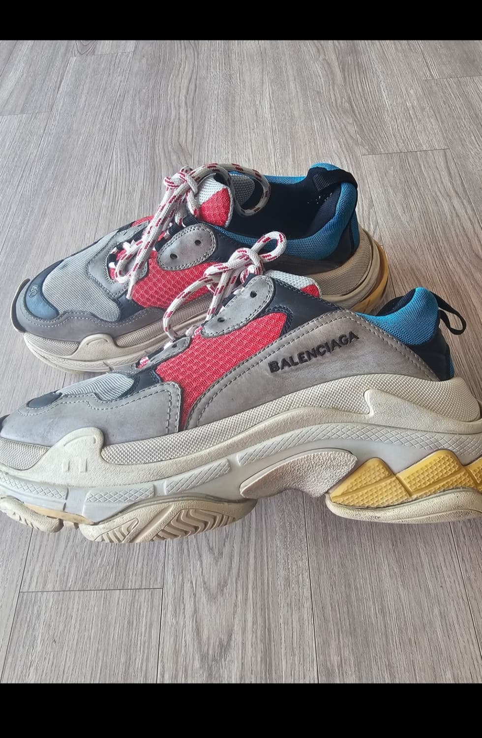 발렌시아가 트리플S 40 상품이미지1