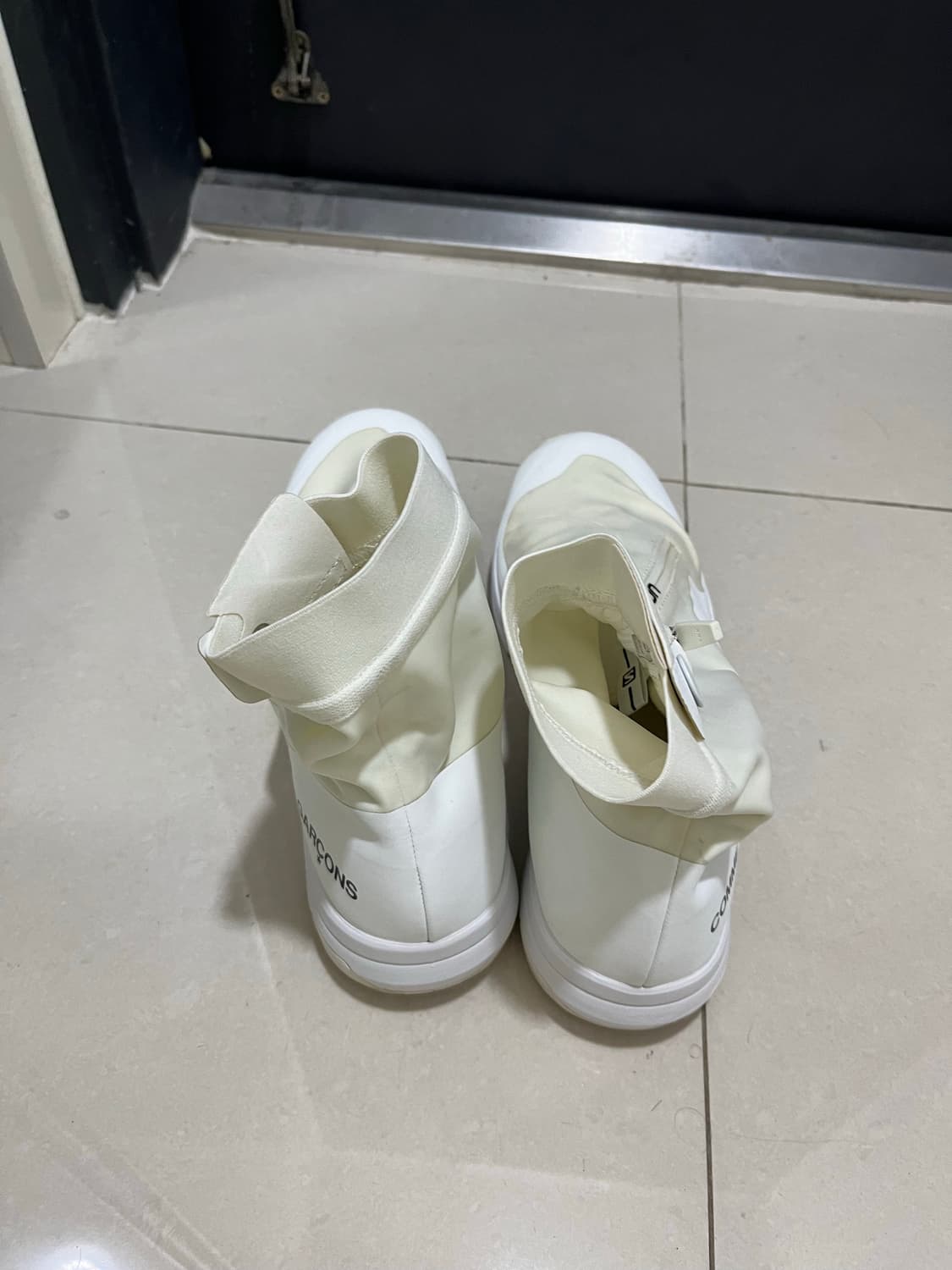 꼼데가르송 살로몬xa 275 상품이미지3