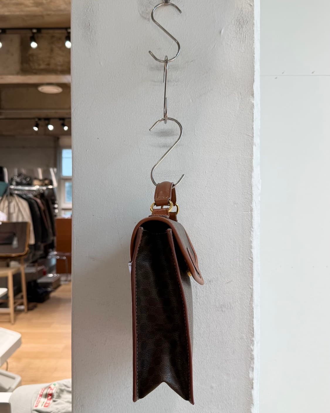 셀린느 브라운 마카담 탑 핸들백  상품이미지6