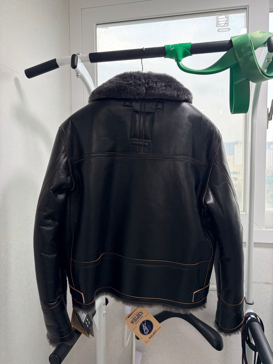 디아프바인 무스탕 B4 상품이미지2