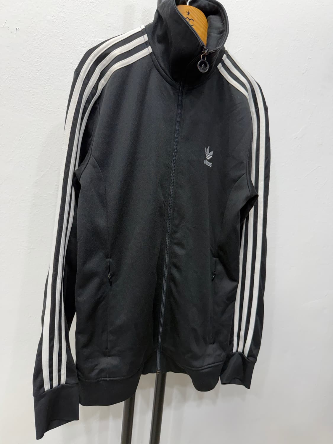 정품) 아디다스 유로파져지 트랙탑 블랙 100 상품이미지2