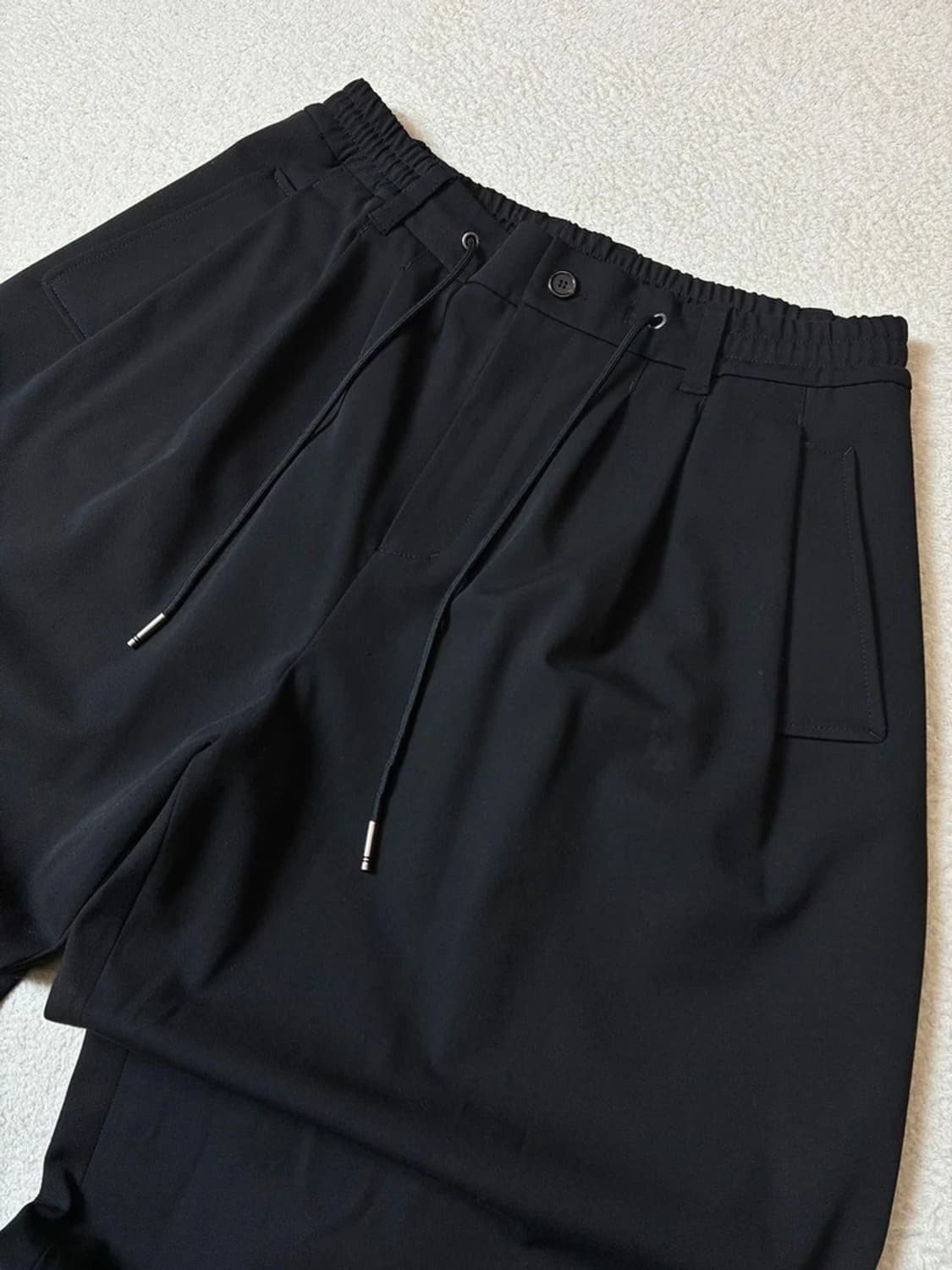 지오송지오 옴므 23ss 컬렉션 코쿤 벌룬 와이드 다트 팬츠 PN7143 상품이미지3