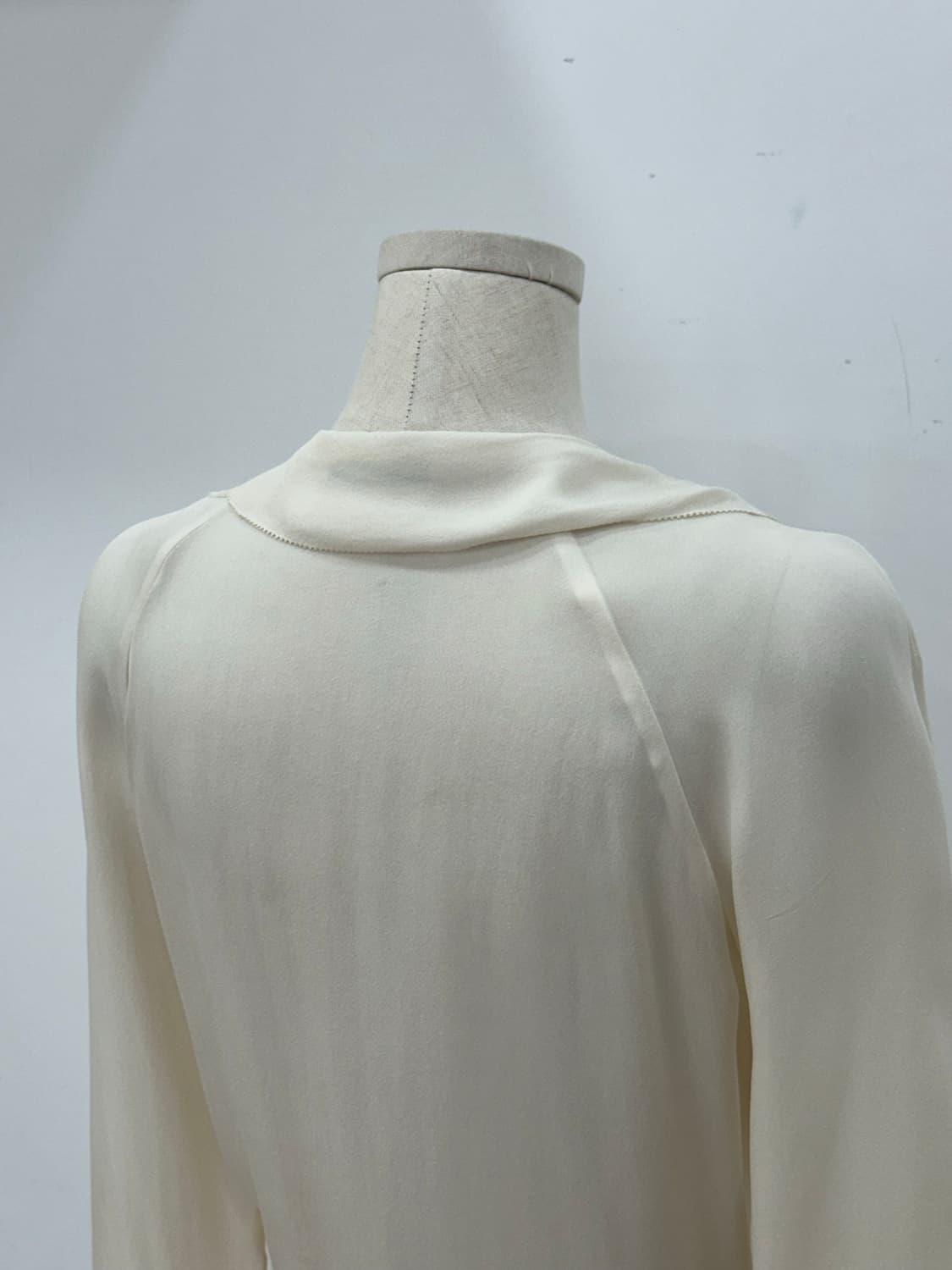 에트로 실크 블라우스 상품이미지5