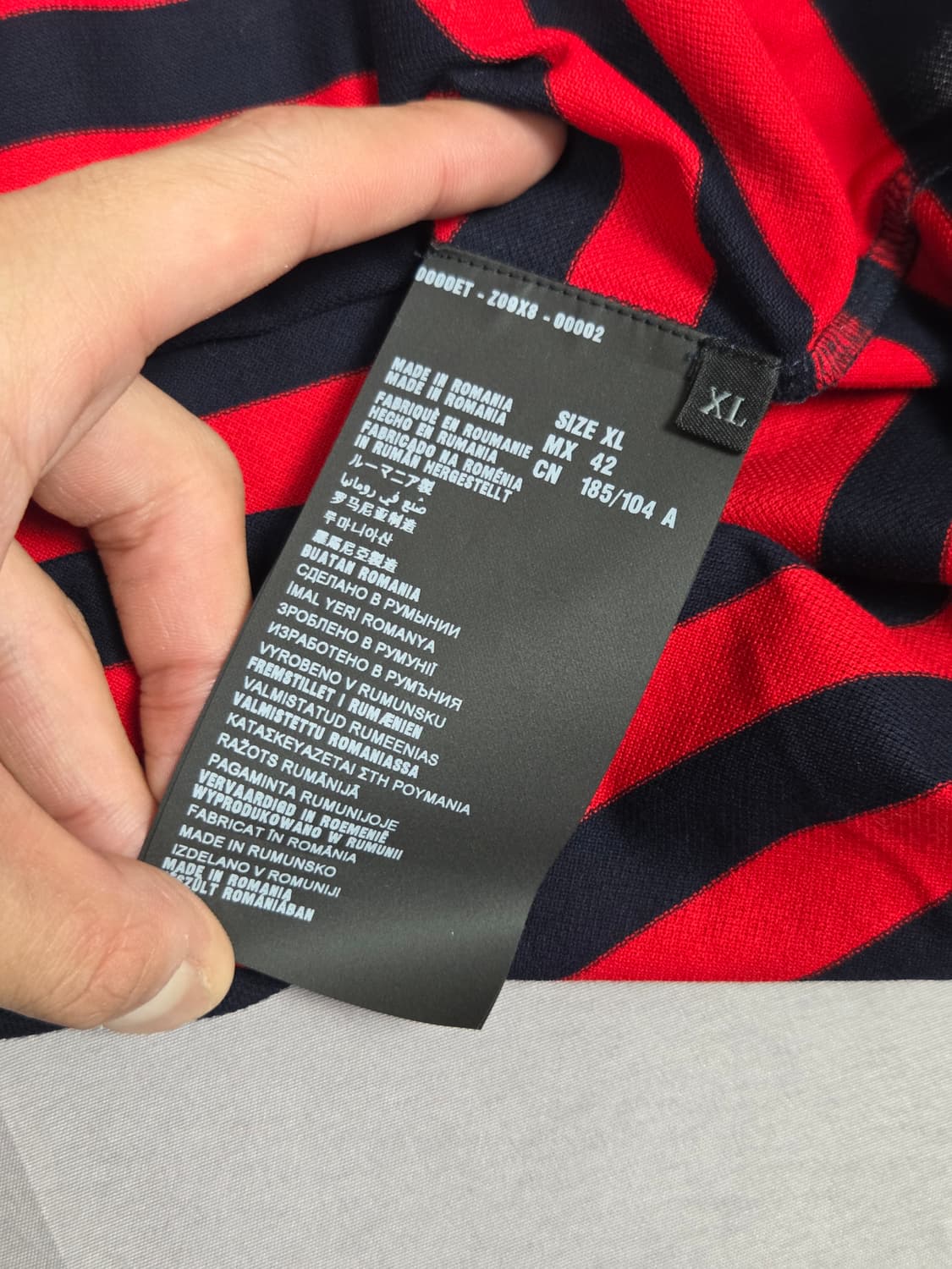 (새상품) [프라다] 트라이앵글 배색 스트라이프 카라티 | S00076 상품이미지4