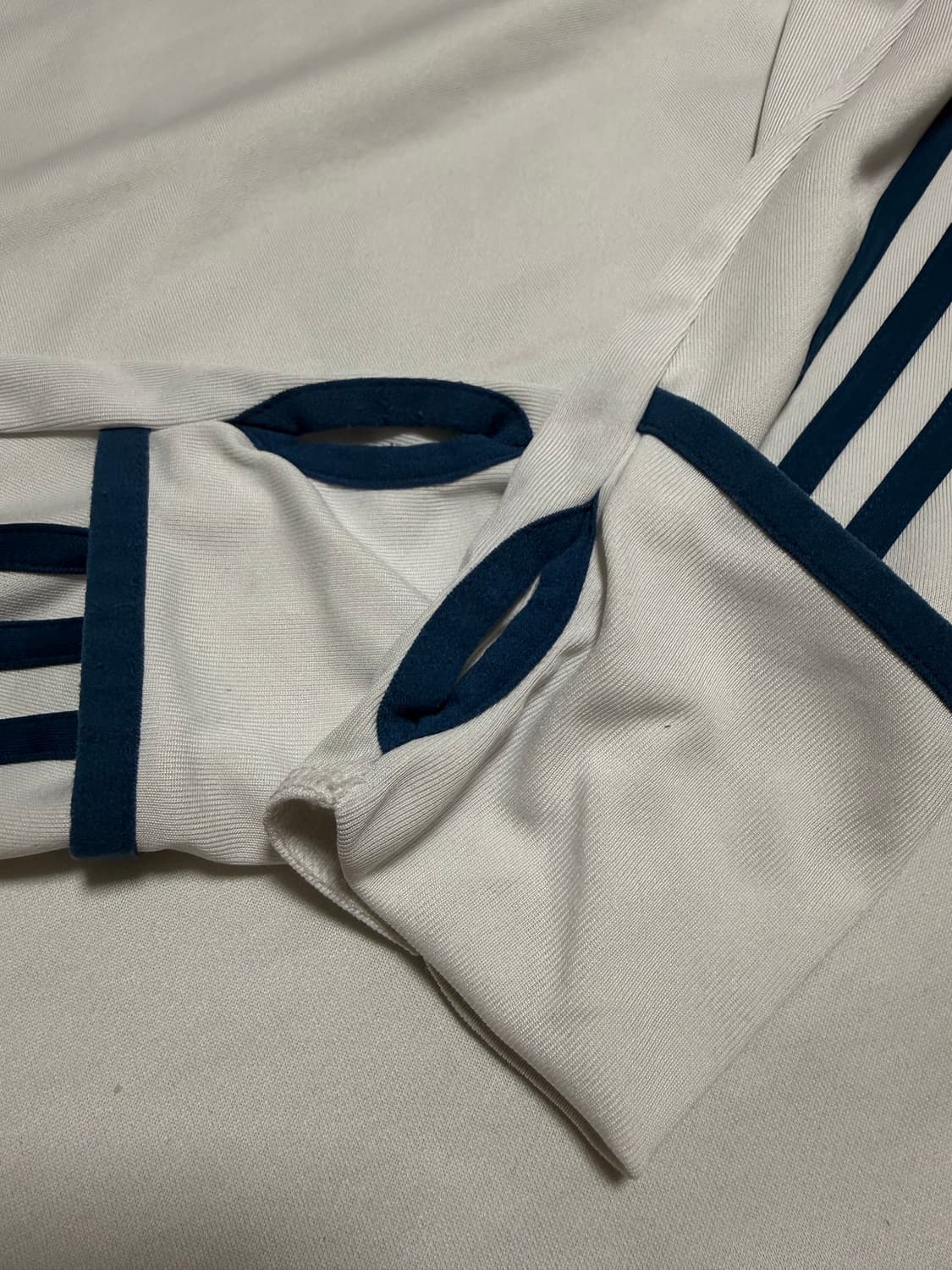 아디다스 유벤투스 트레이닝 탑 져지 상품이미지3