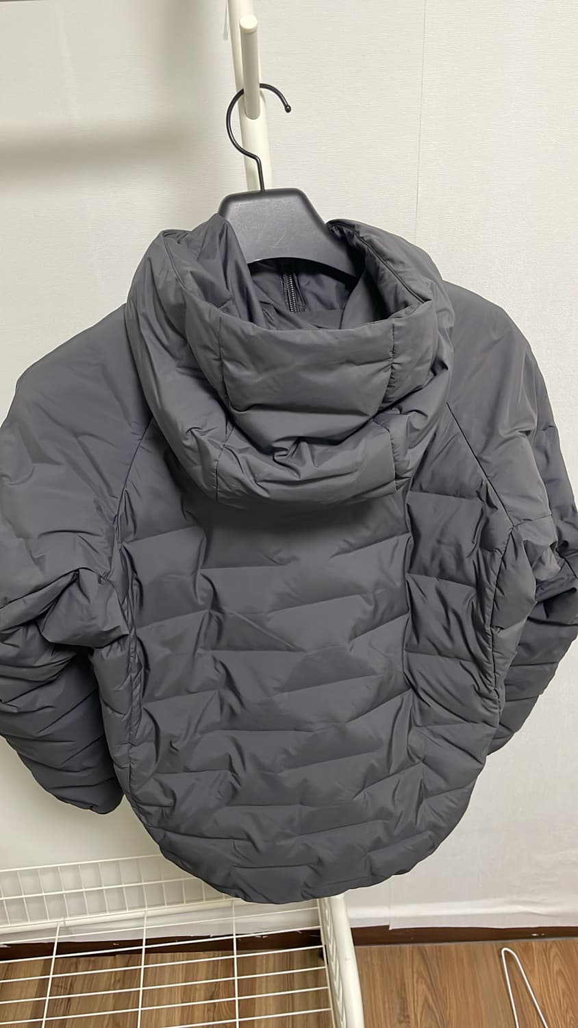 유니클로 경량패딩 상품이미지2