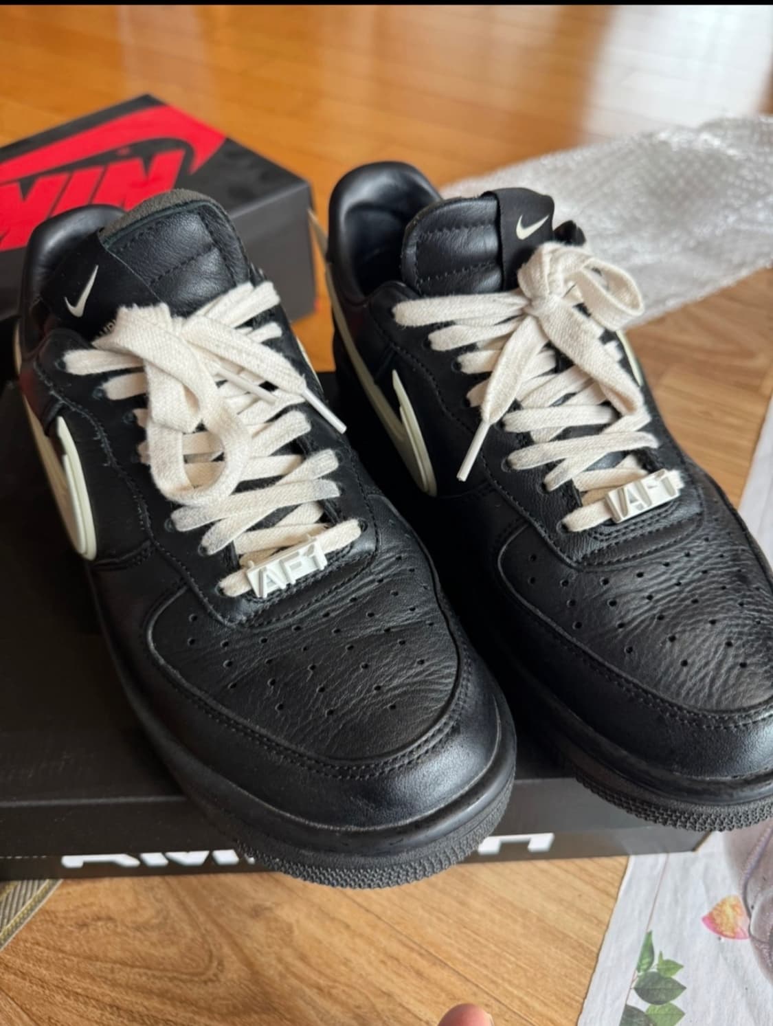 나이키 엠부쉬 포스 260 상품이미지1