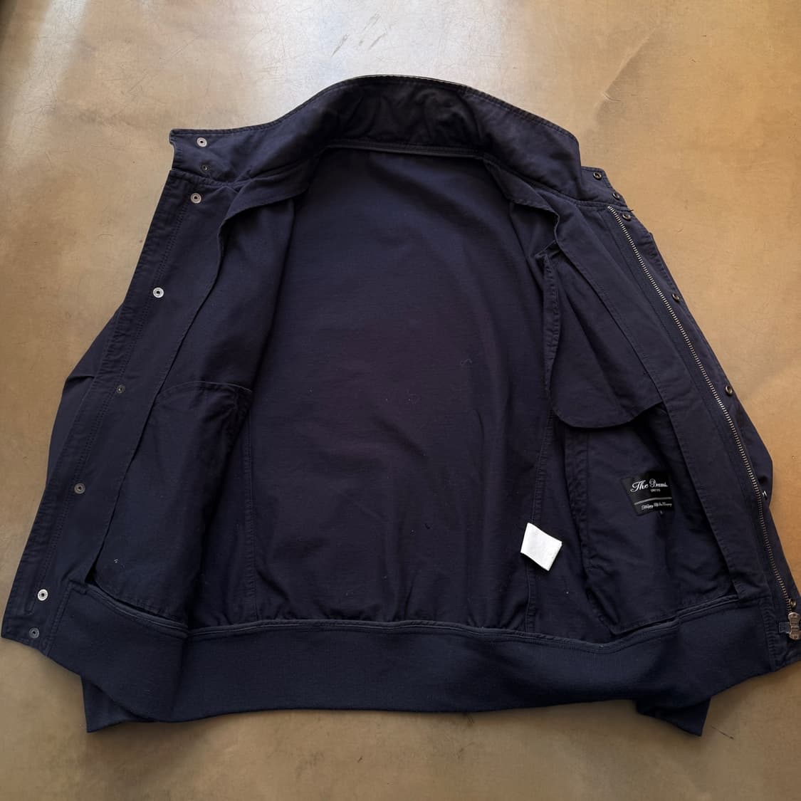 빔즈 밀리터리 베이스 후드 탈부착 크롭 자켓 상품이미지5