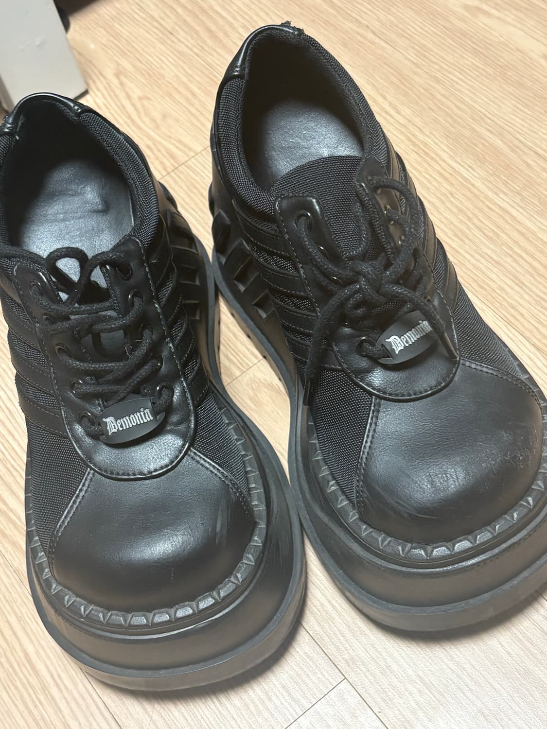 데모니아 스톰프 245-250 상품이미지1