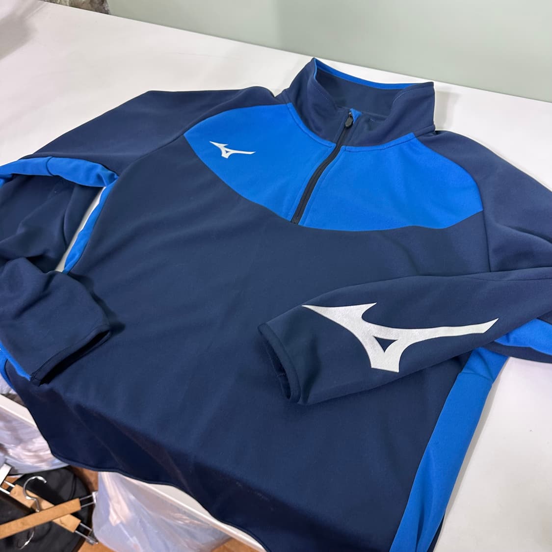 XL 미즈노풋볼 네이비 축구 트레이닝쉘탑 상품이미지2