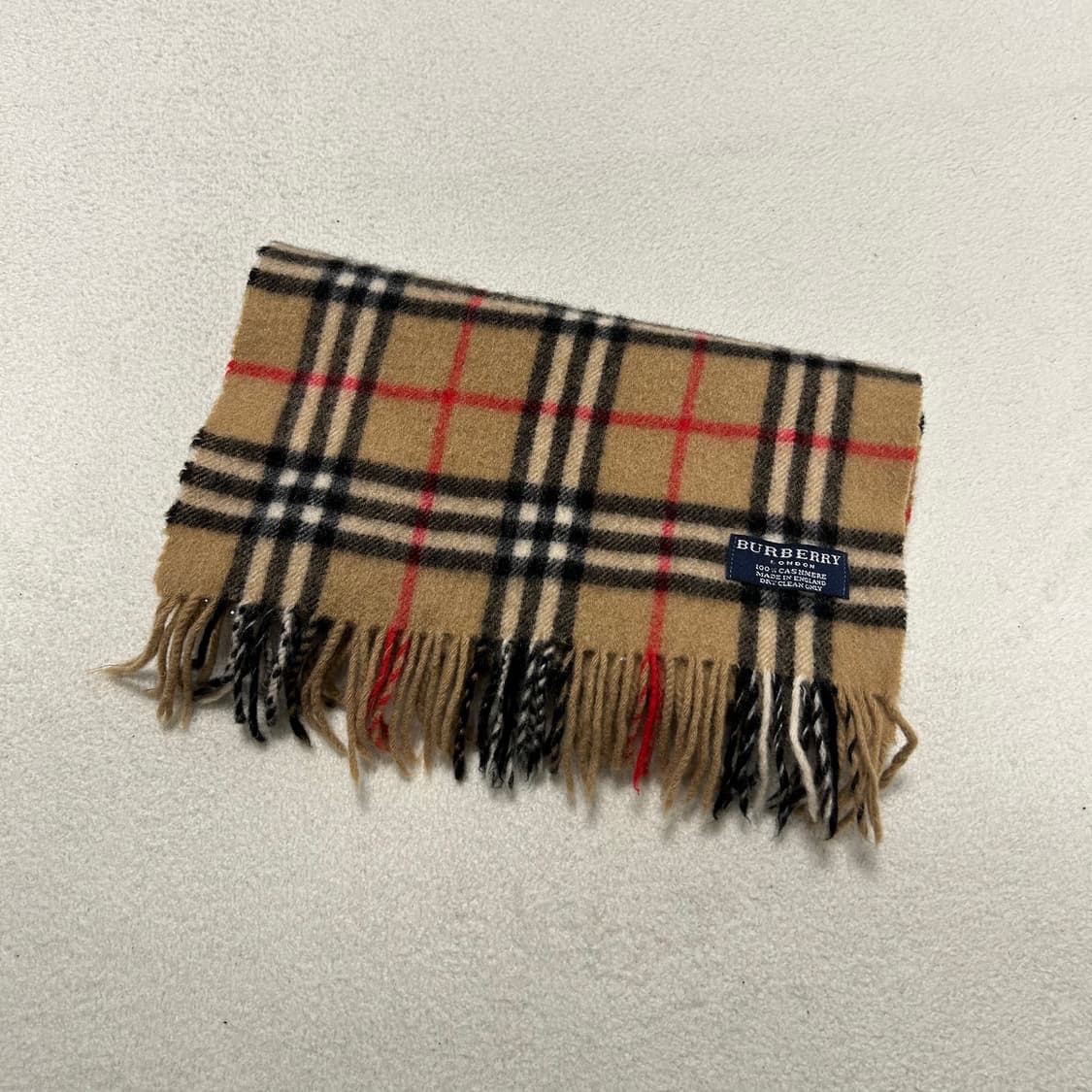 Burberry Nova Check Cashmere Muffler 상품이미지4