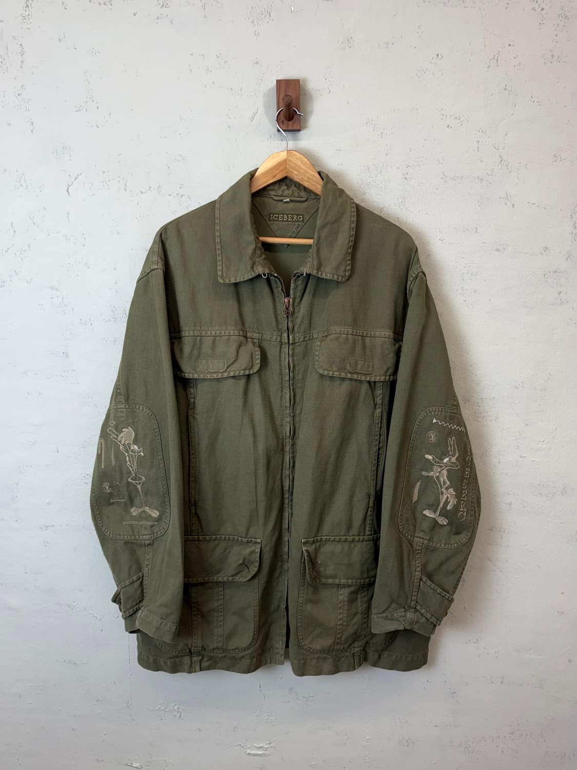 아이스버그 빈티지 암 자수 필드자켓 상품이미지1