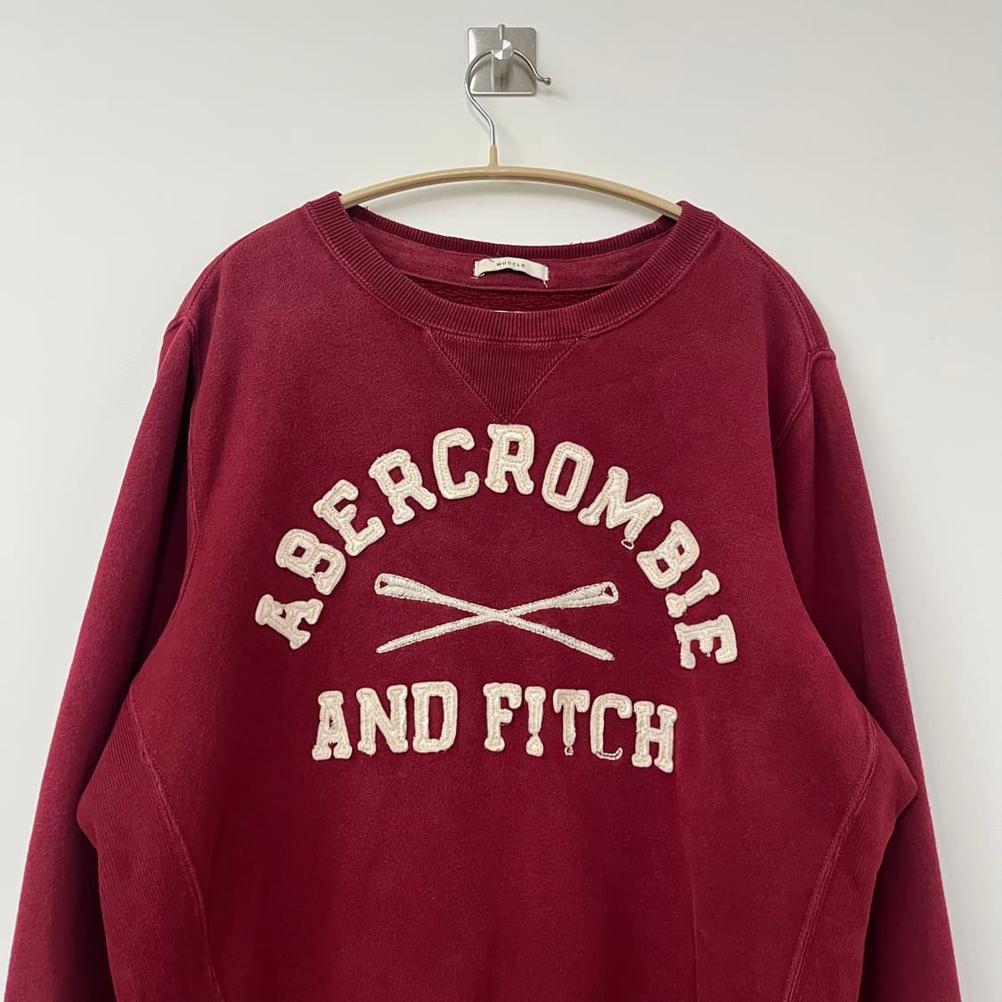아베크롬비 자수로고 버건디 맨투맨 상품이미지4