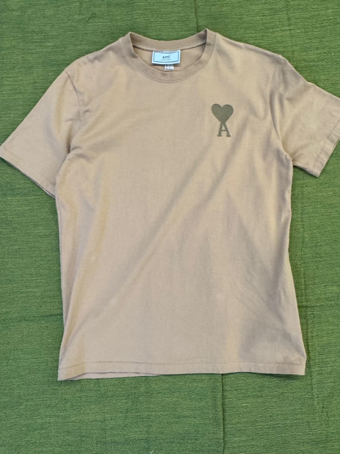 아미 베이지 자수로고 반팔 티셔츠 상품이미지2