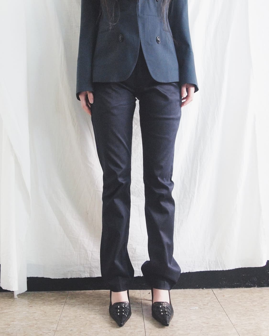 생로랑 18FW 세미 부츠컷 슬랙스 상품이미지2