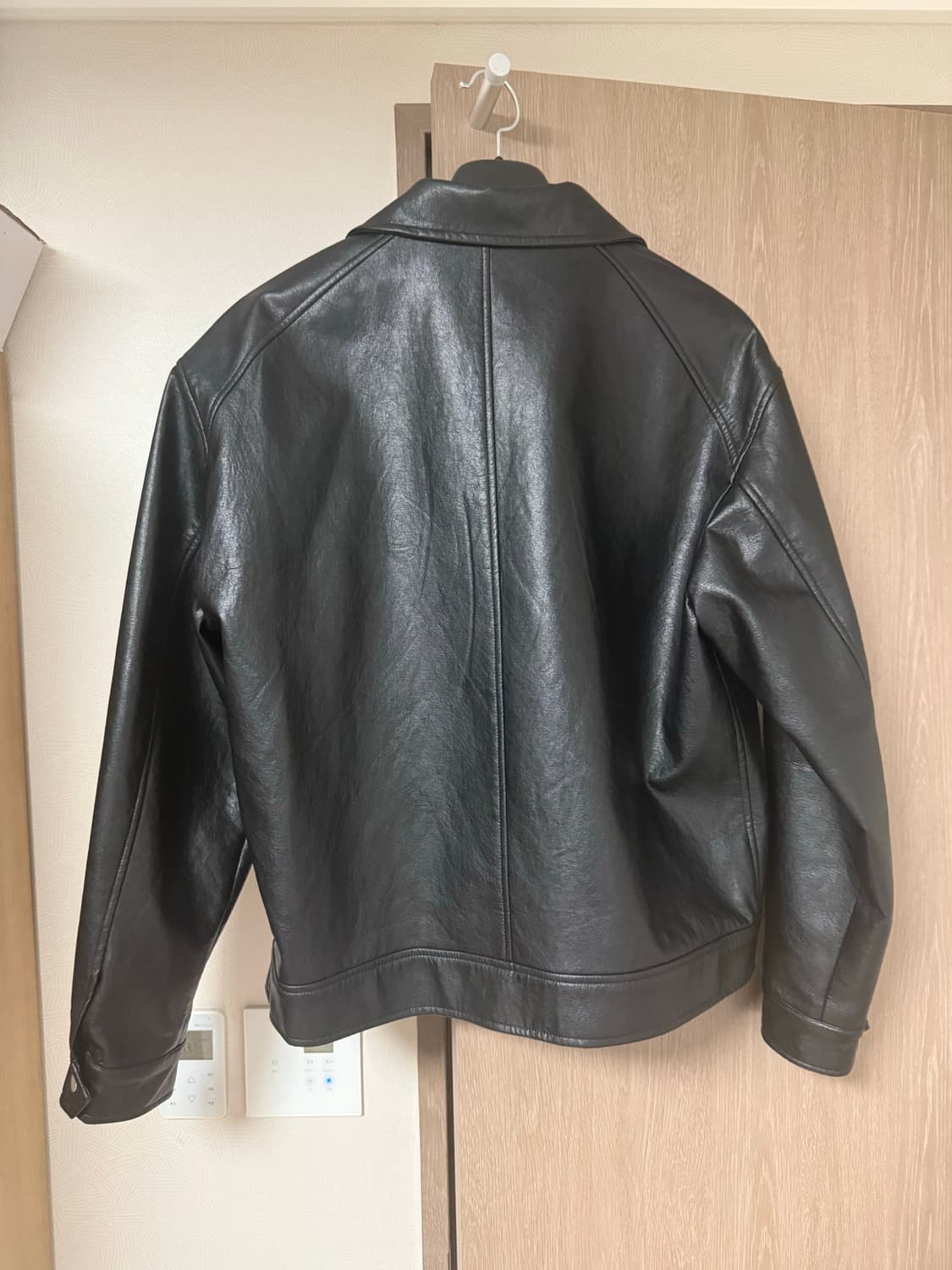 Noise 신세틱 레더 자켓 상품이미지2