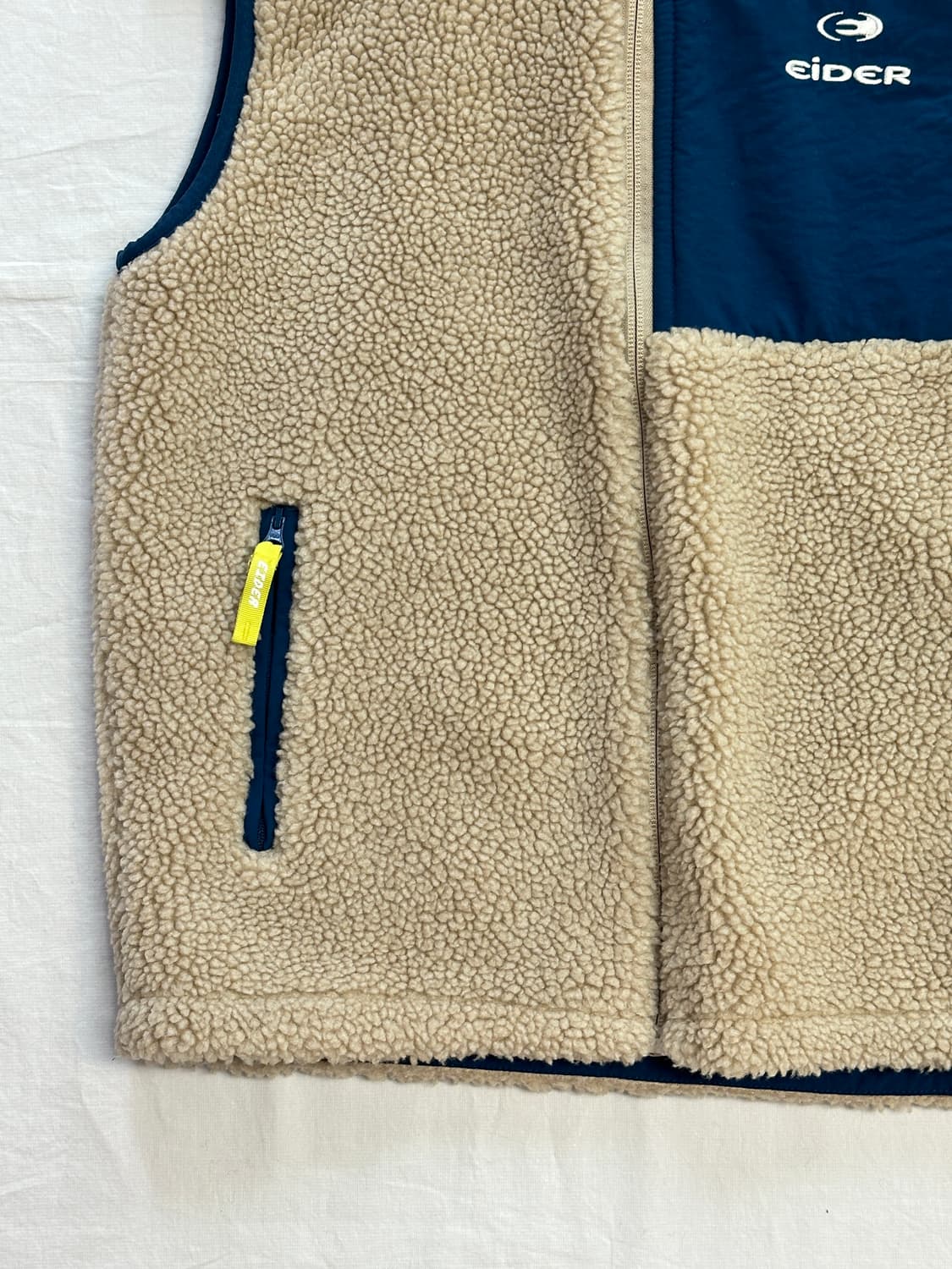 아이더 후리스 뽀글이 조끼 베스트 상품이미지3