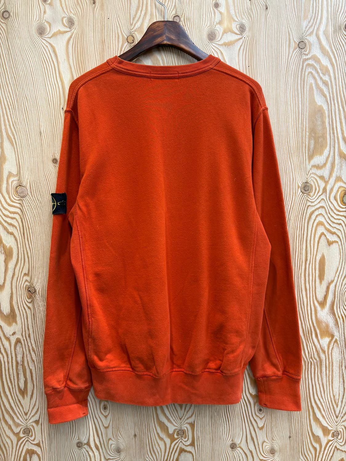 스톤아일랜드 와펜 패치 크루넥 맨투맨 상품이미지4