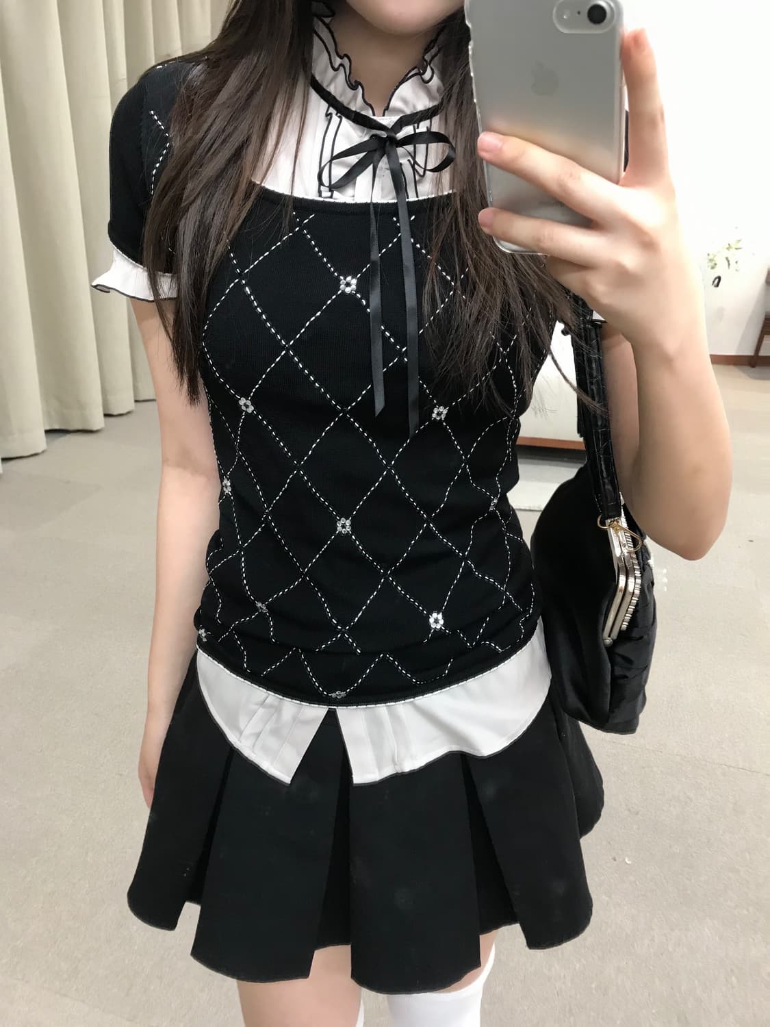 Black cubic argyle short-sleeve top 상품이미지1