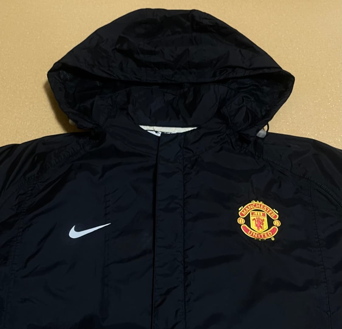 나이키 맨유 02/03 레인자켓 블랙 상품이미지6