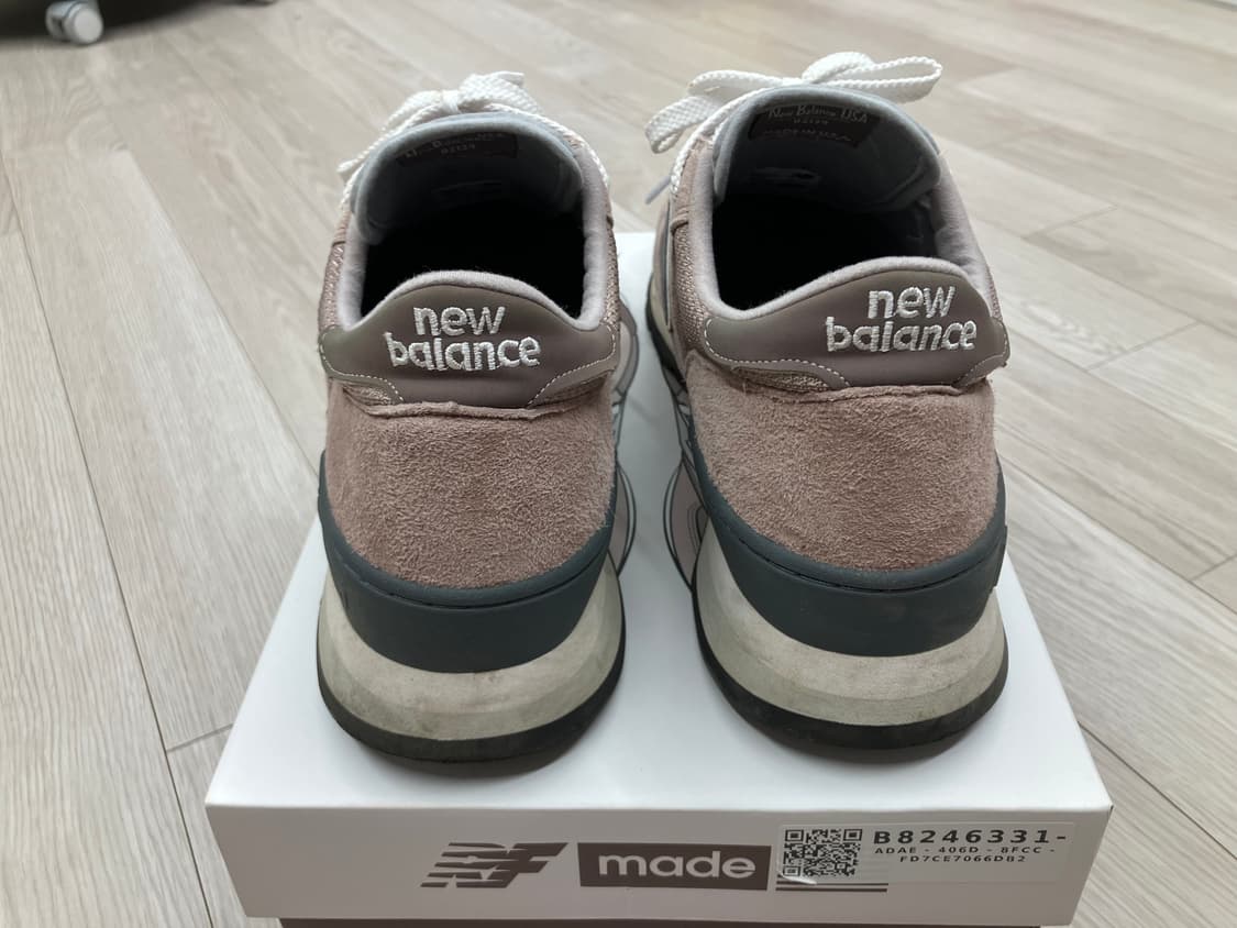 뉴발란스 990V1 KITH 콜라보 판매합니다 상품이미지4