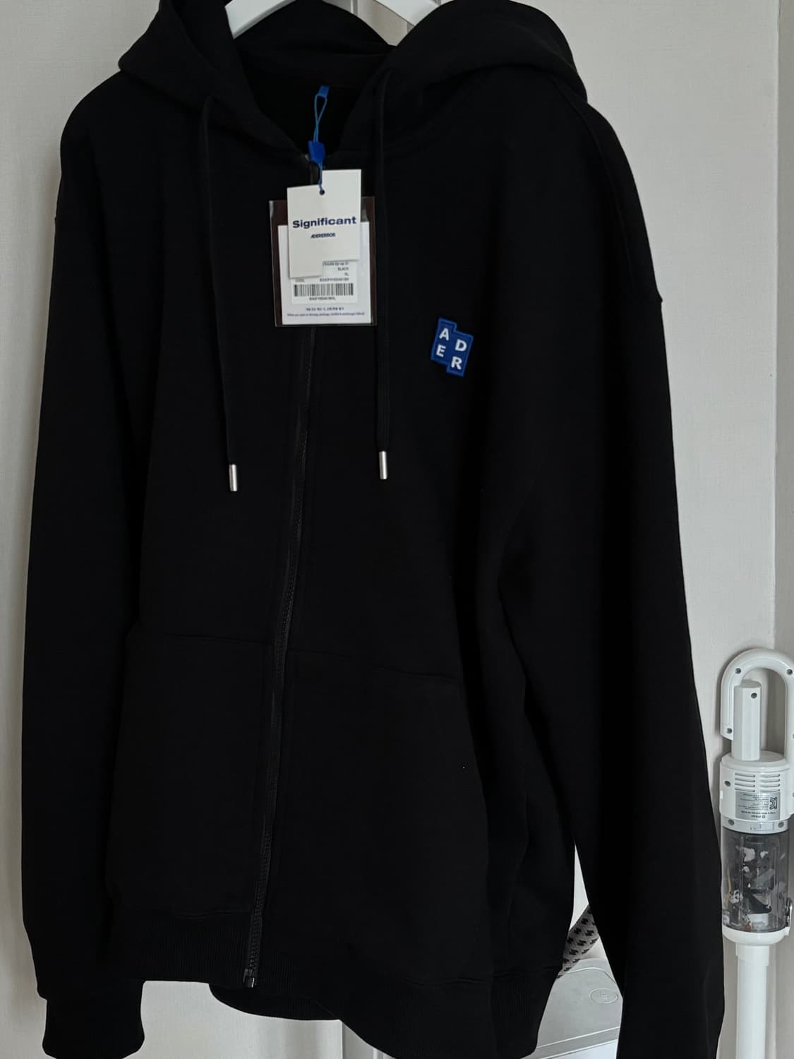 아더에러 시그니피컨트 TRS/BL 태그 후드 집업 01  상품이미지1