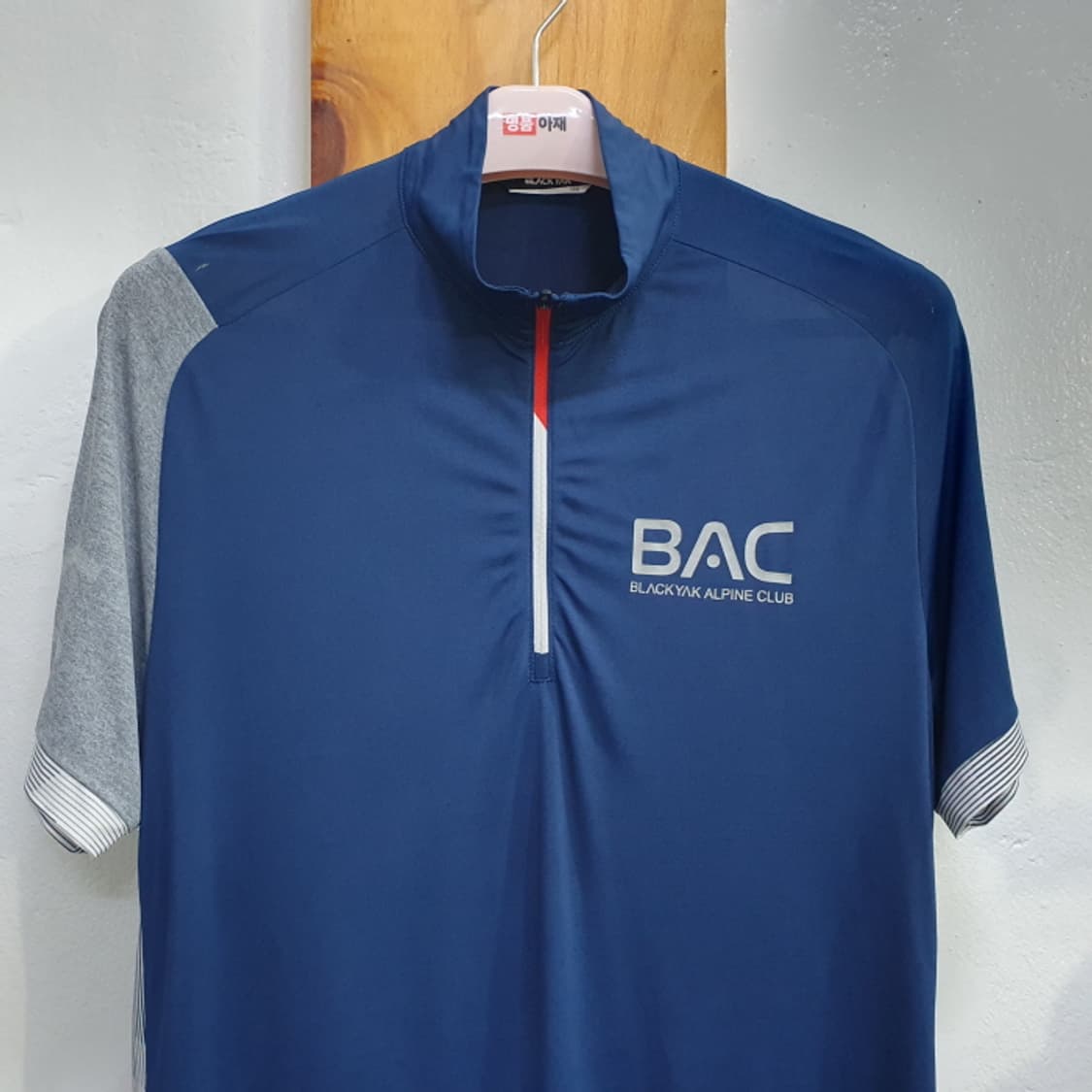 블랙야크 반팔 집업 등산티(100) 상품이미지2