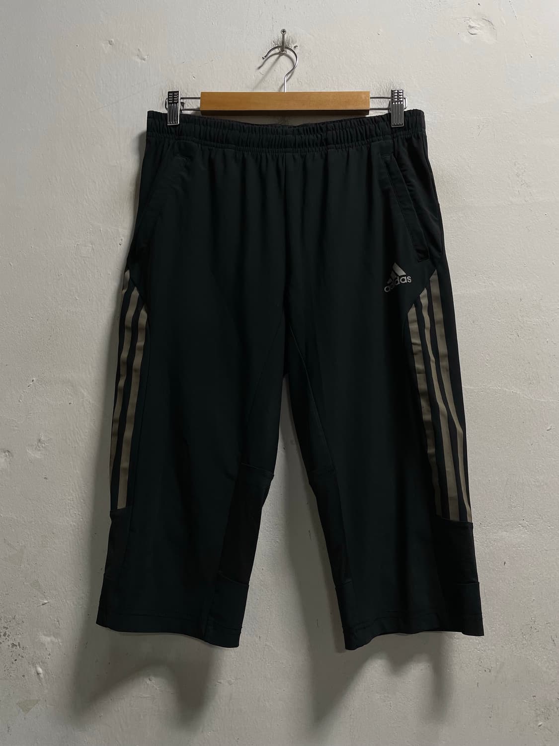 (30) 아디다스 사이드라인 트레이닝 밴딩 반바지 상품이미지1