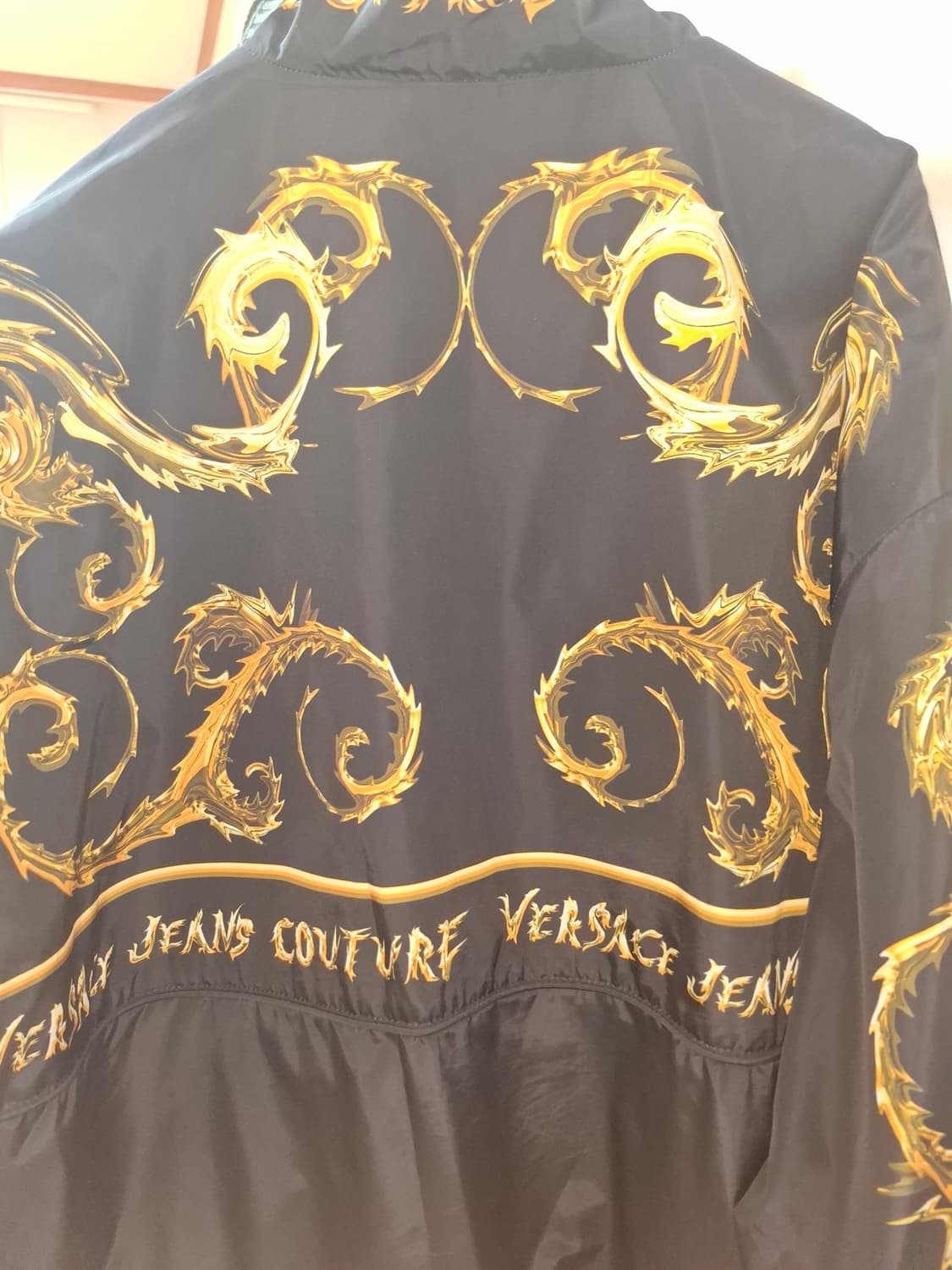 베르사체 바람막이 상품이미지2