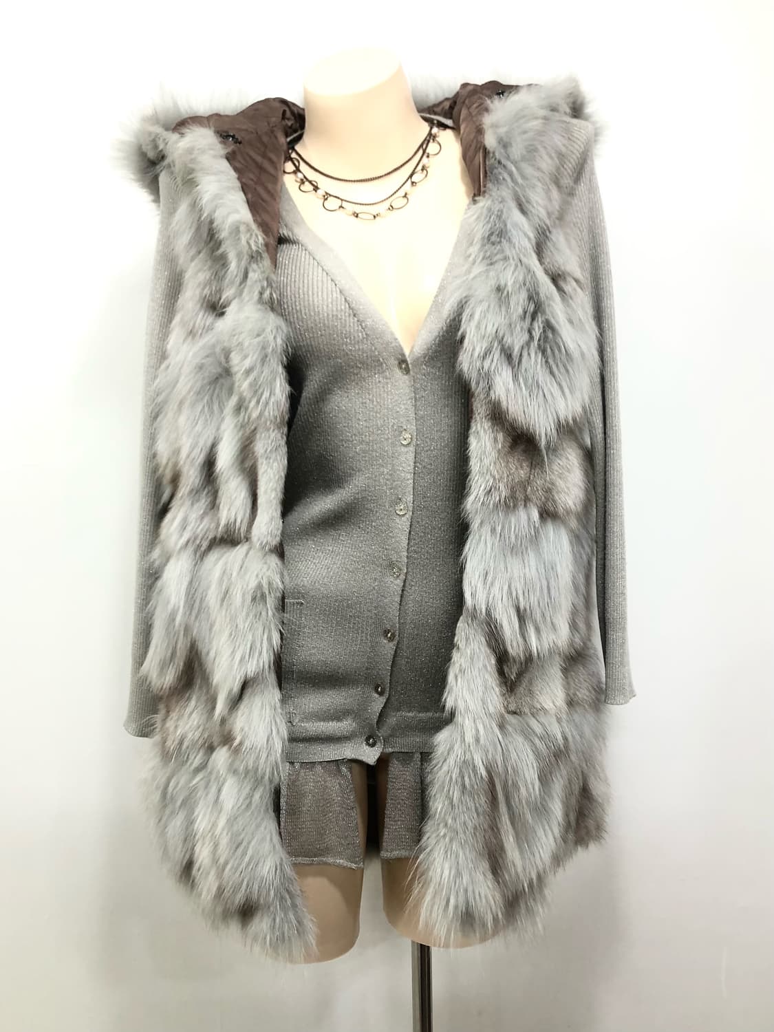 gray brown hooded fur vest 상품이미지2