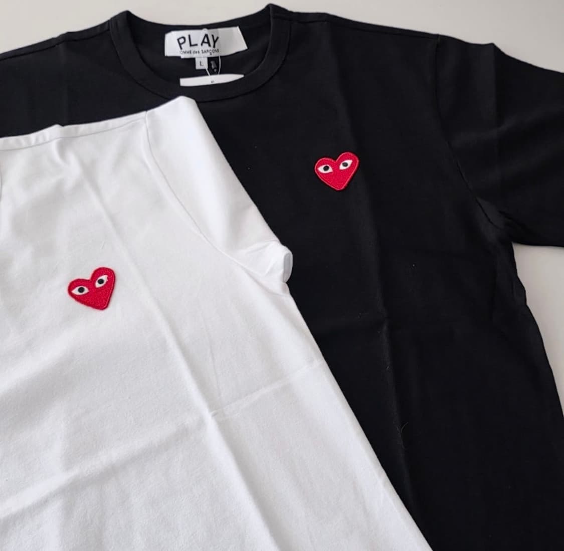 (새상품) 꼼데가르송 반팔티 상품이미지1