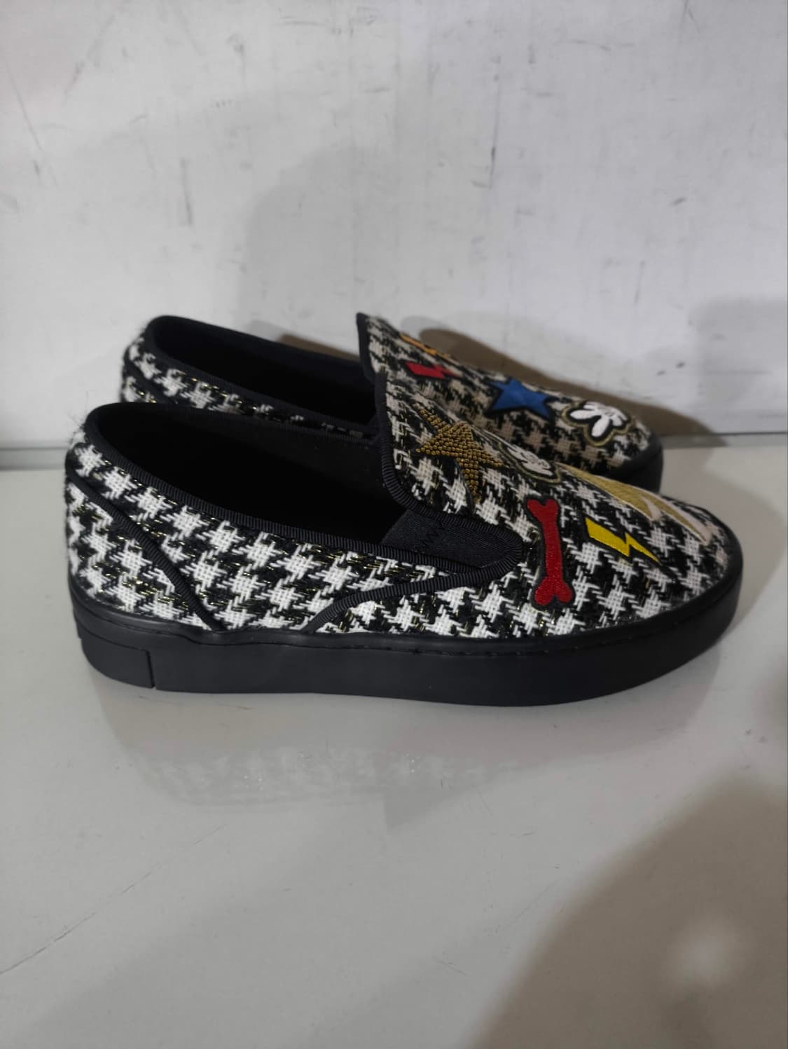 235mm 슈콤마보니 슬립온 상품이미지1