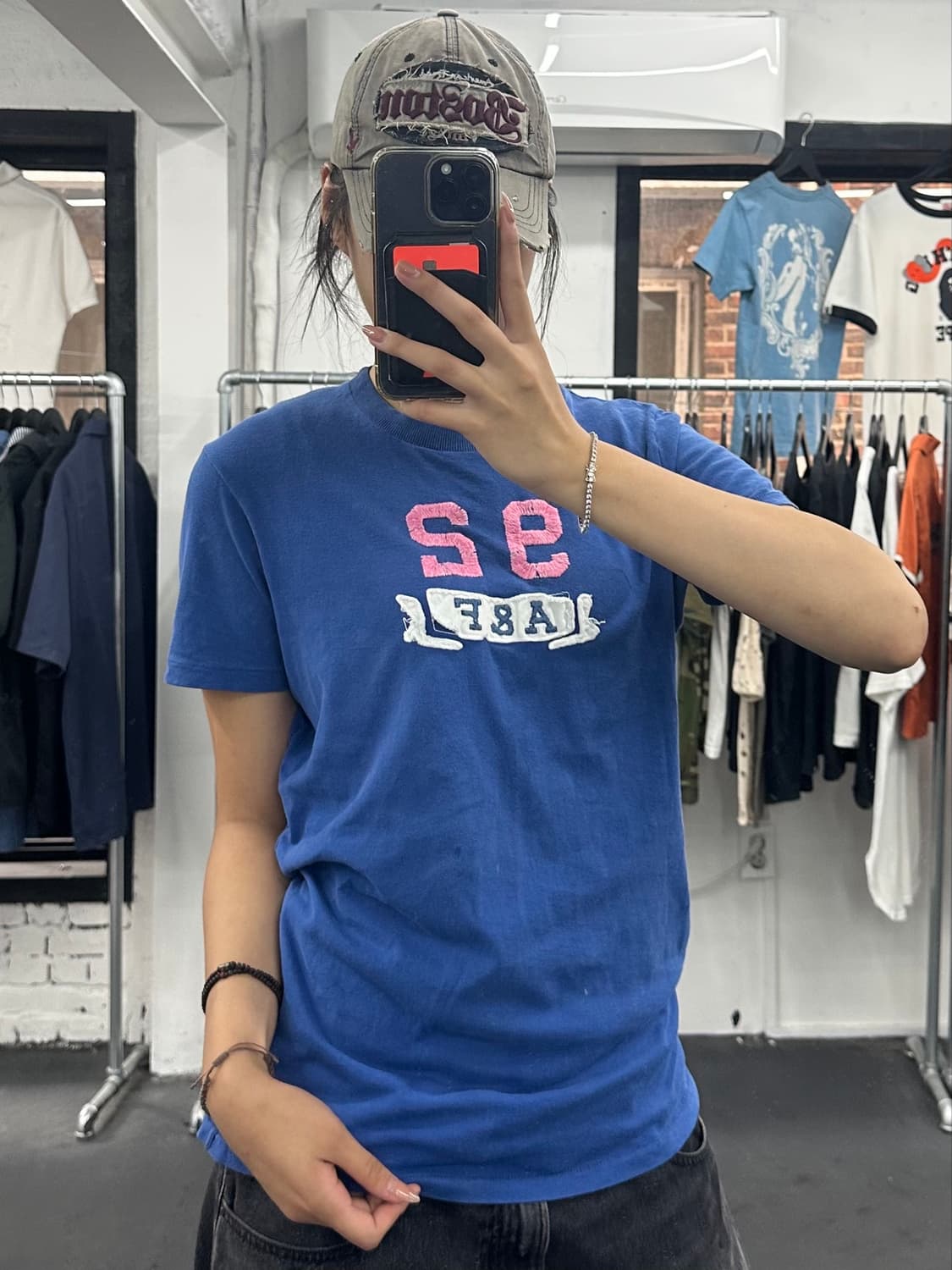 아베크롬비 패치 티셔츠 상품이미지3