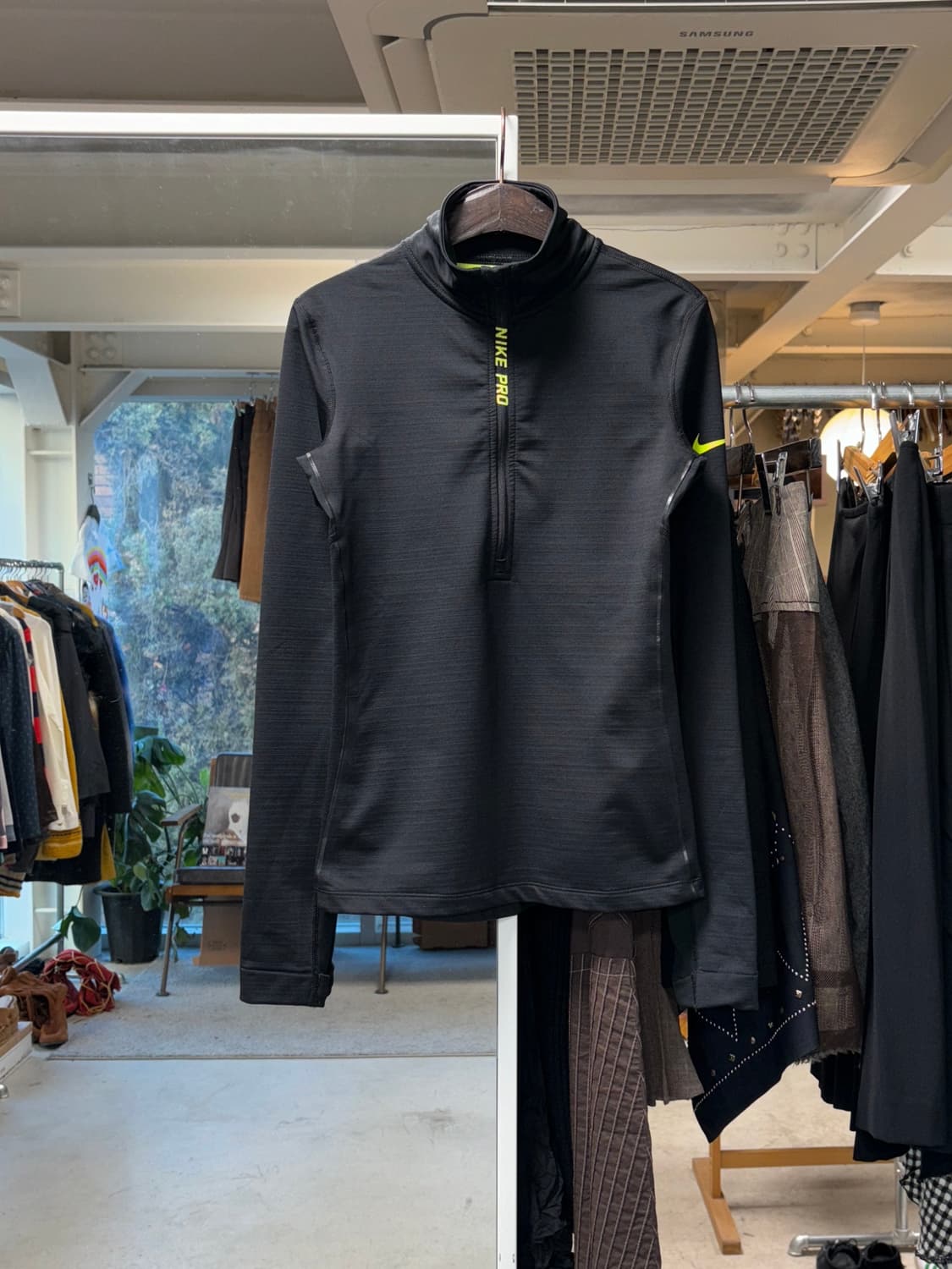 나이키 프로 하프집업 상품이미지1