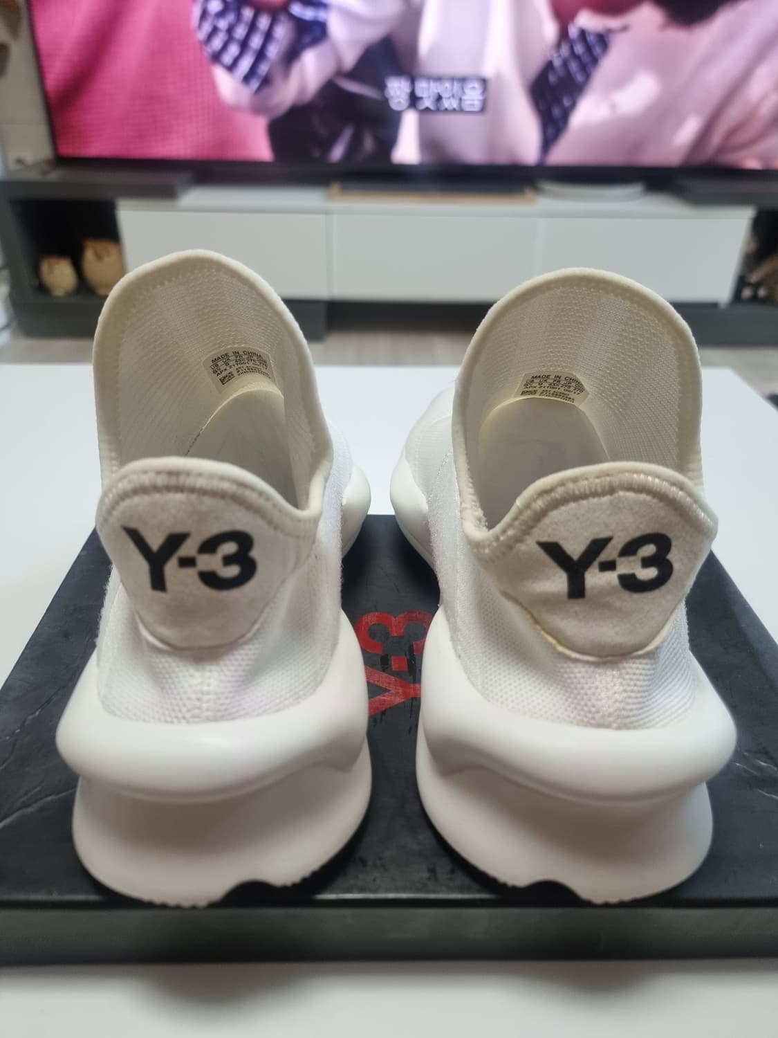 Y-3 요지 야마모토 화이트 스니커즈 상품이미지3