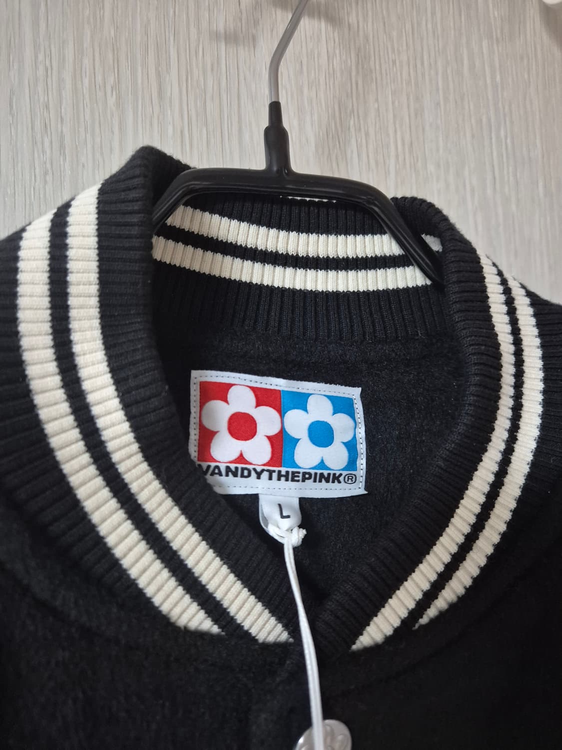 (새제품) 반디더핑크 sm엔터테이먼트 콜라보 바시티자켓 라지 상품이미지4