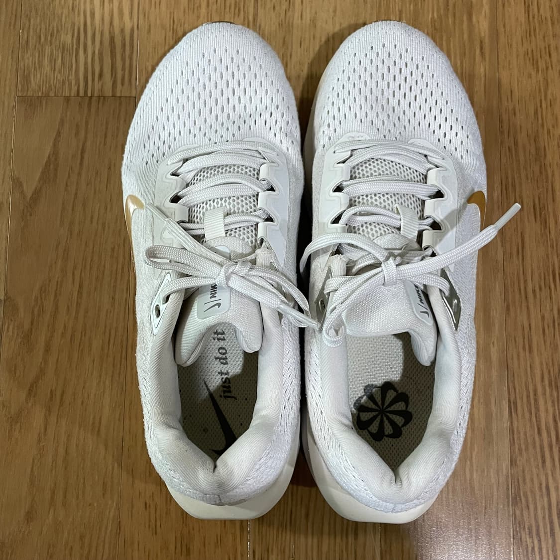 나이키 윈플로11 런닝화 250 상품이미지7