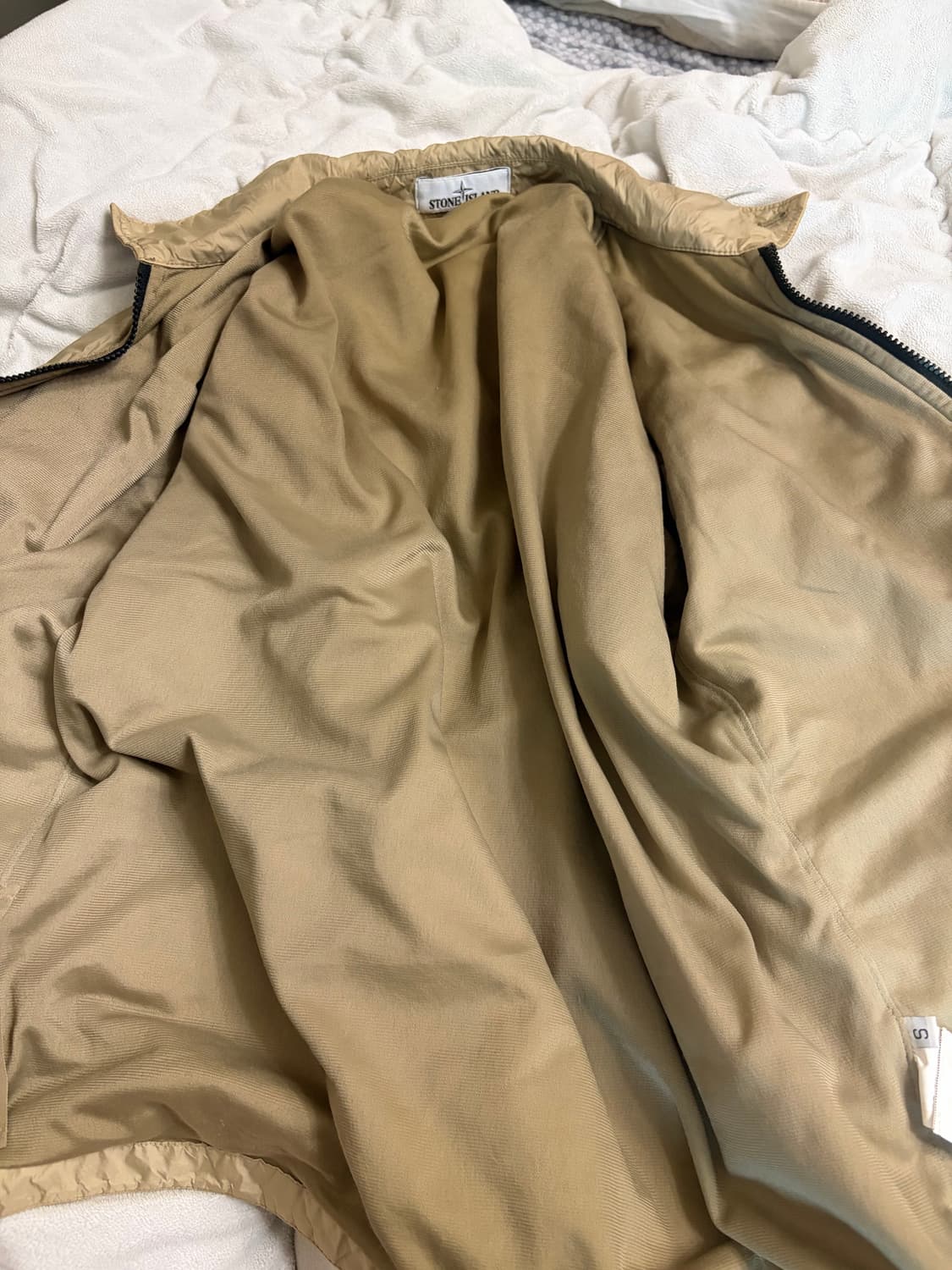 스톤아일랜드 바람막이  상품이미지7