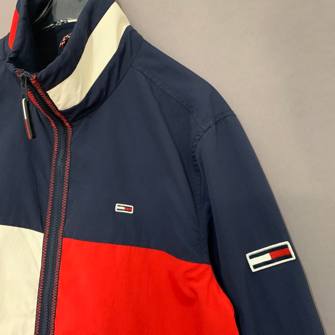 M 타미힐피거 진스 빅 로고 올드스쿨 블루종 바람막이 자켓 상품이미지5