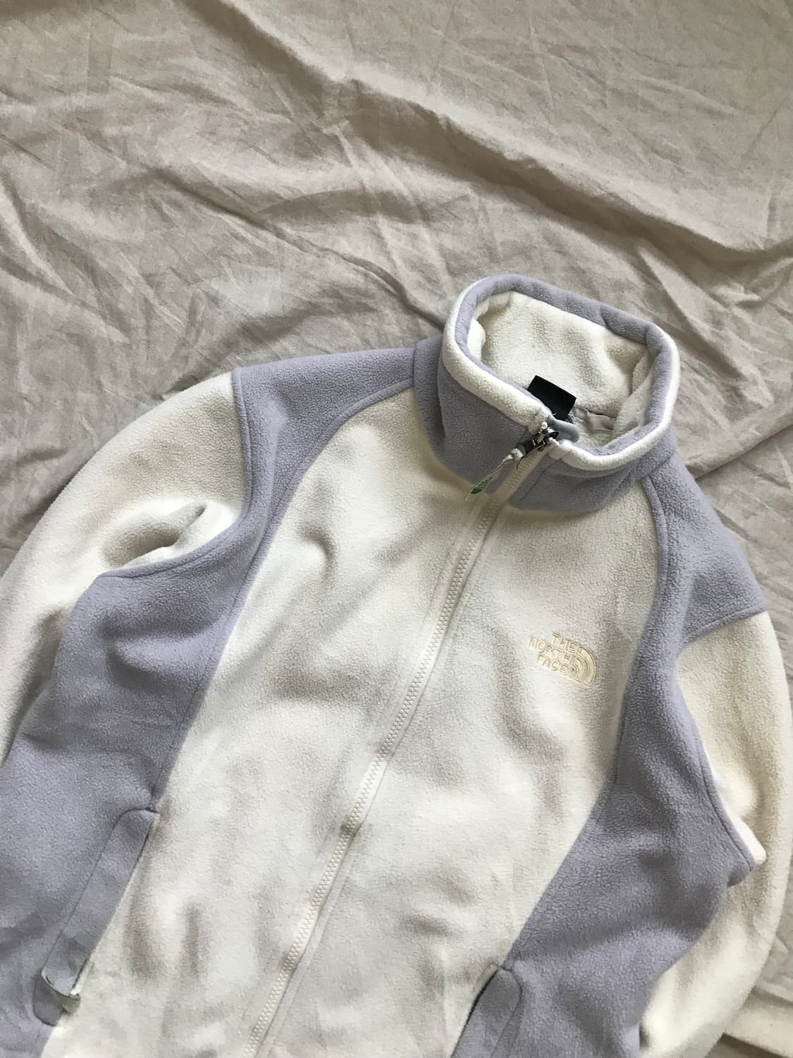 대장급 노스페이스 해외판 로고 아이보리 플리스 집업 상품이미지6