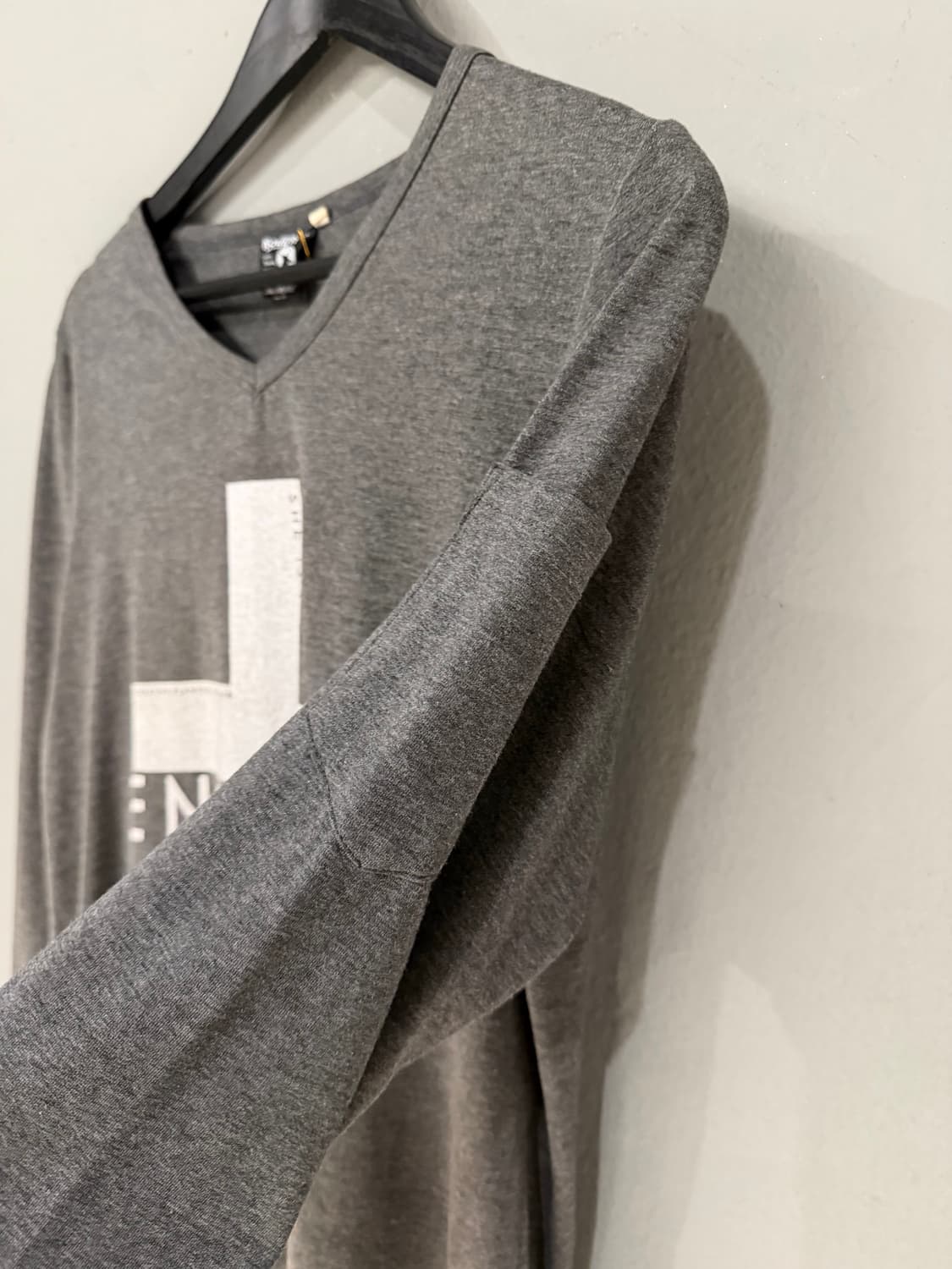 cross printing arm pocket long sleeve 상품이미지7