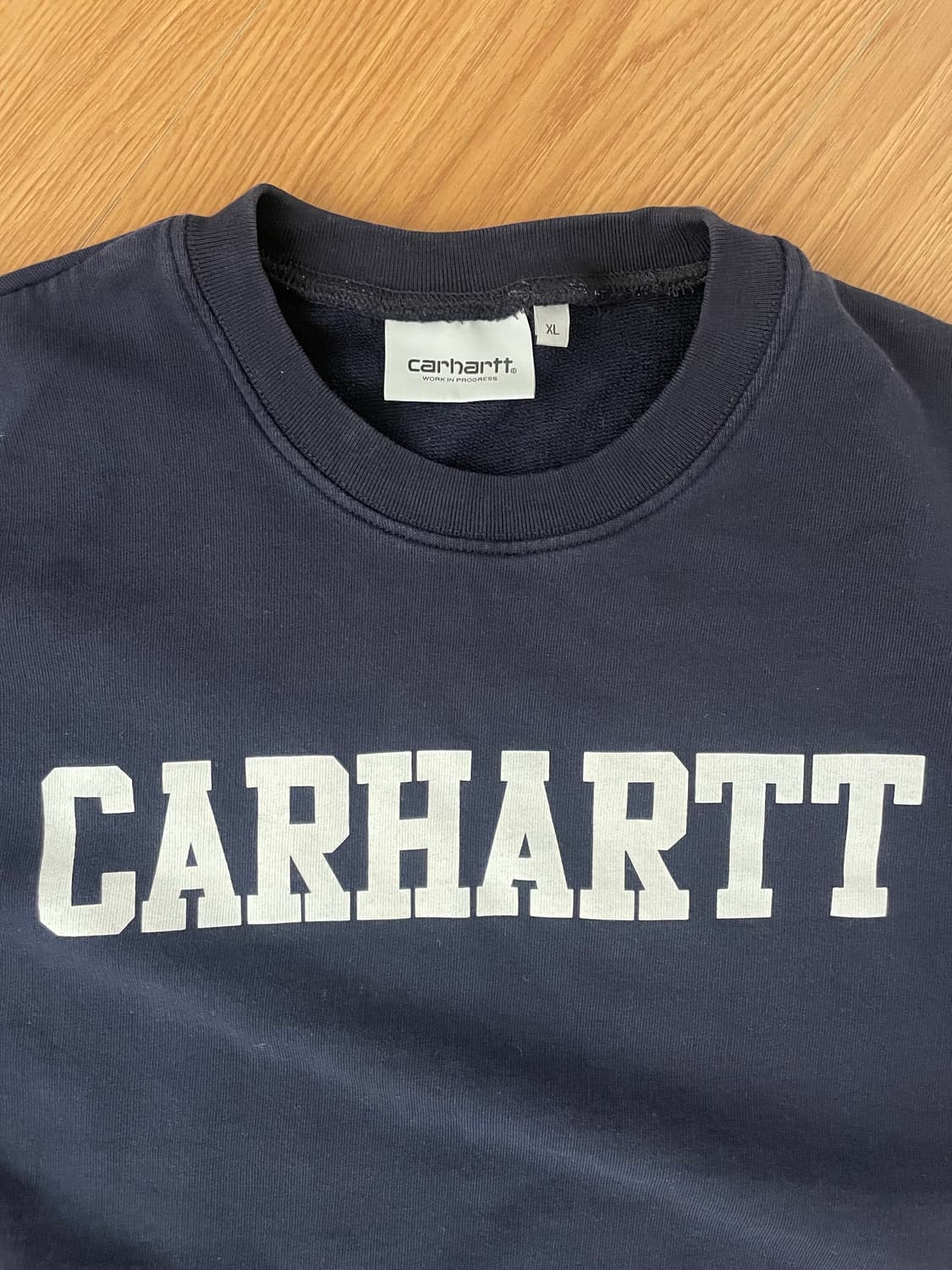 칼하트WIP 맨투맨 네이비 XL 상품이미지2