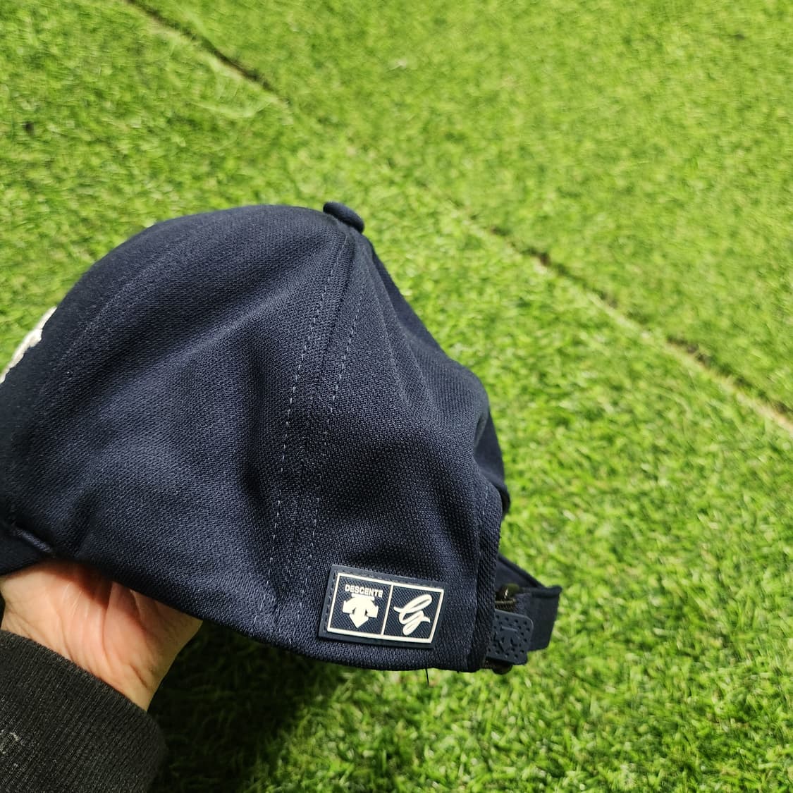 데상트 네이비 볼캡 🧢 | 스트릿 감성 완성템 상품이미지4