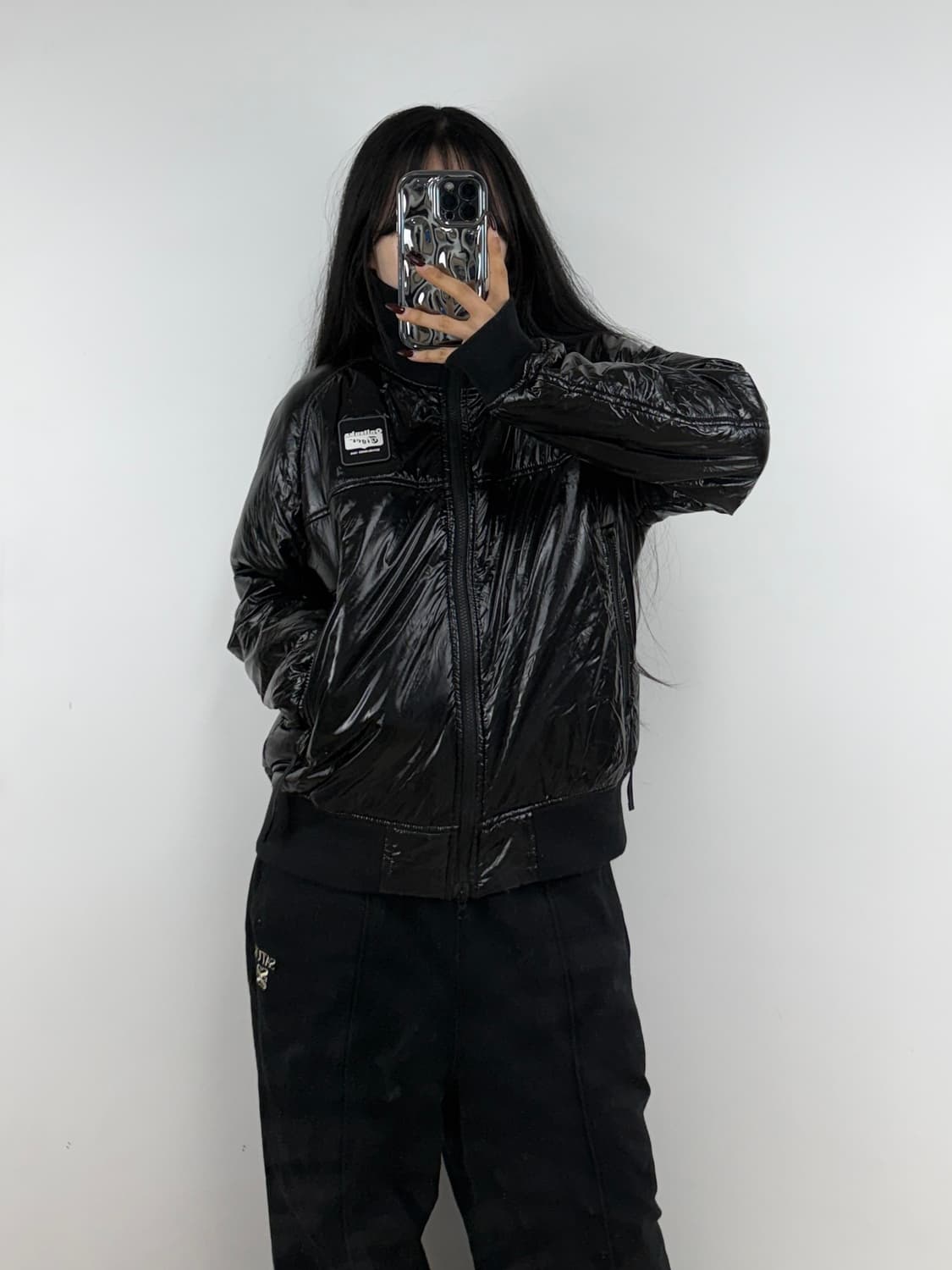 오니츠카 타이거 유광 패딩 집업 자켓 E277 상품이미지1